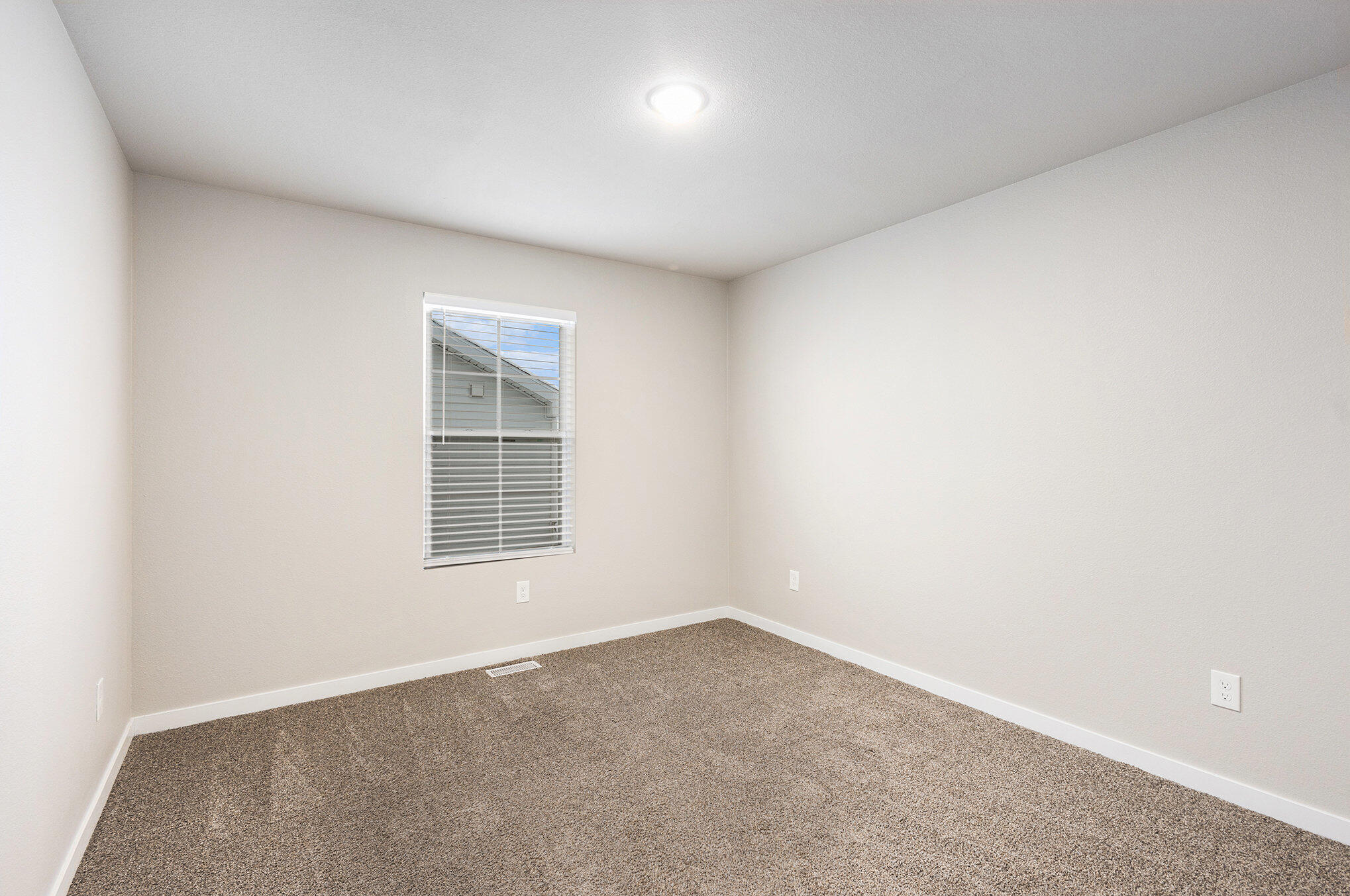 834 Winchester Street Property Photo 17