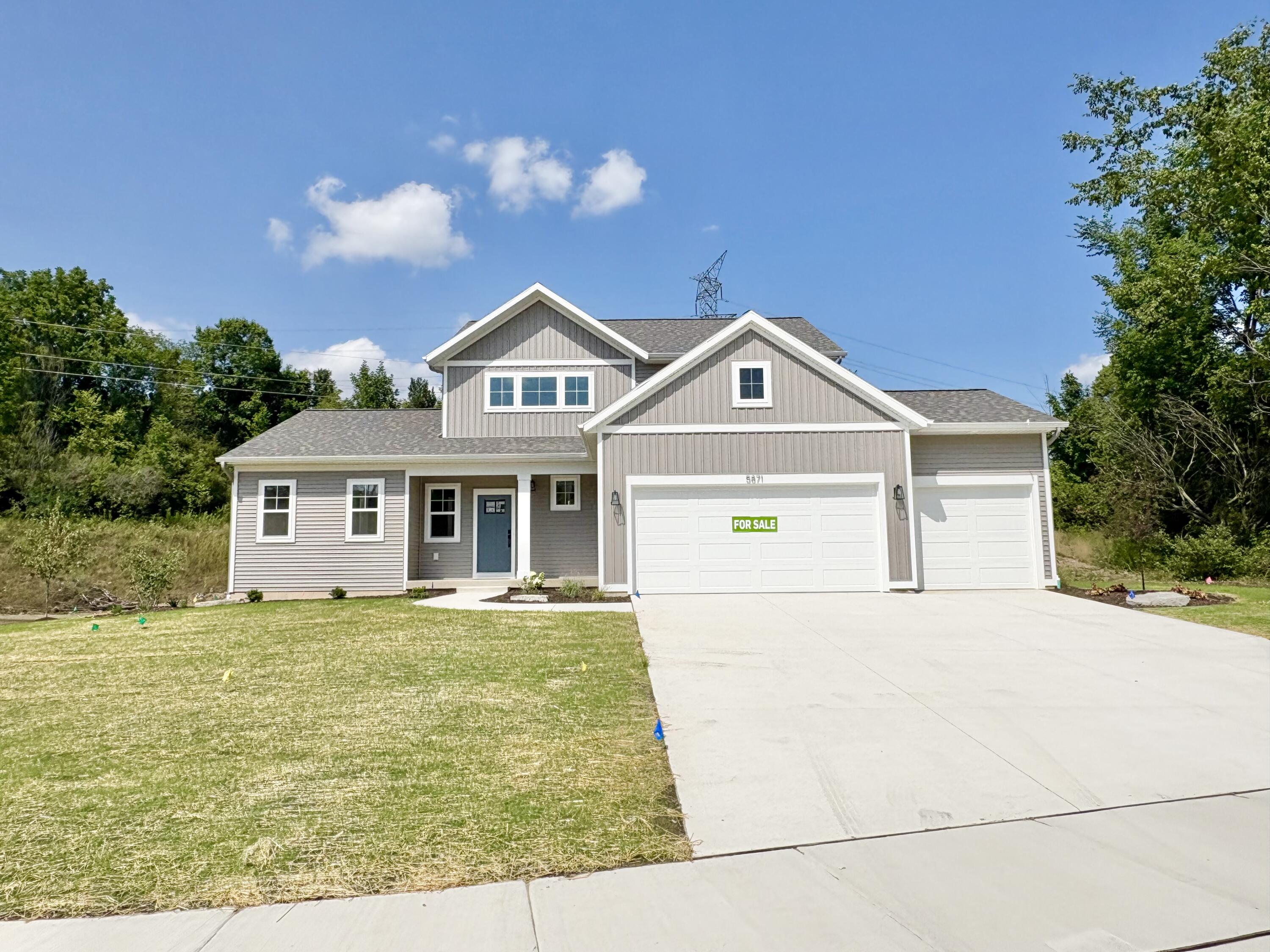 5871 Valley Point Drive Se Property Photo 1