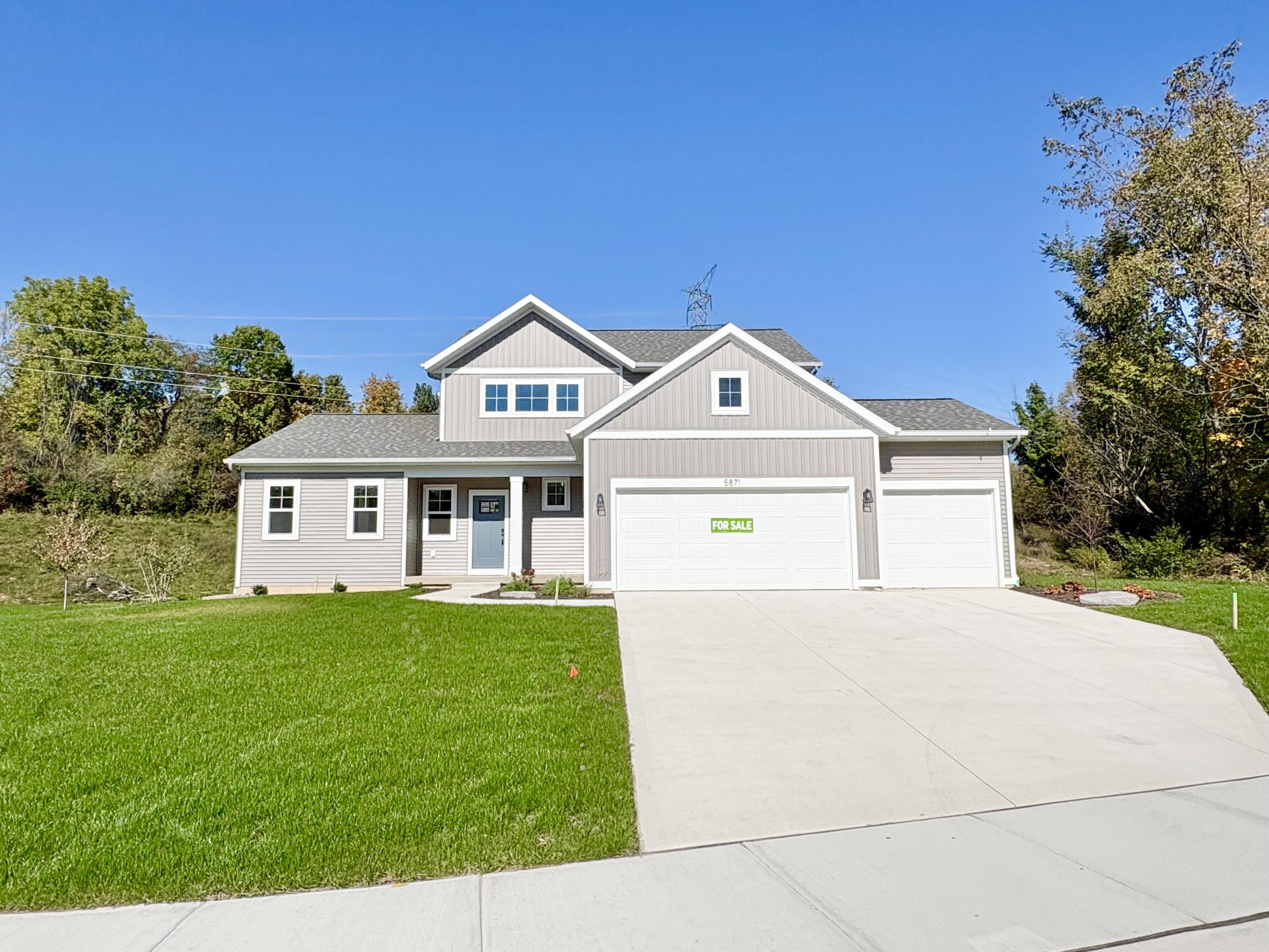 5871 Valley Point Drive Se Property Photo 1