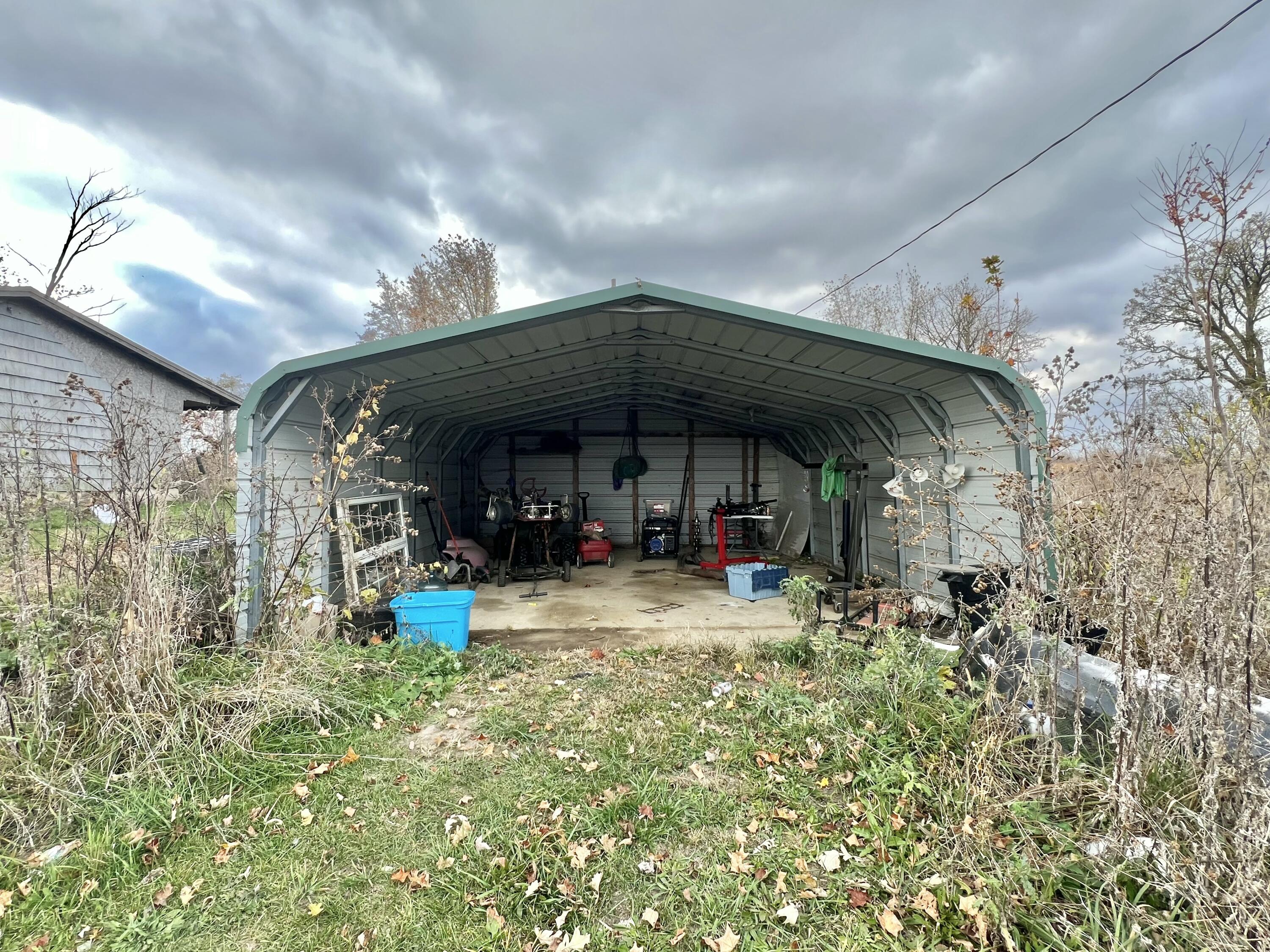 3240 E Reading Road E Property Photo 17