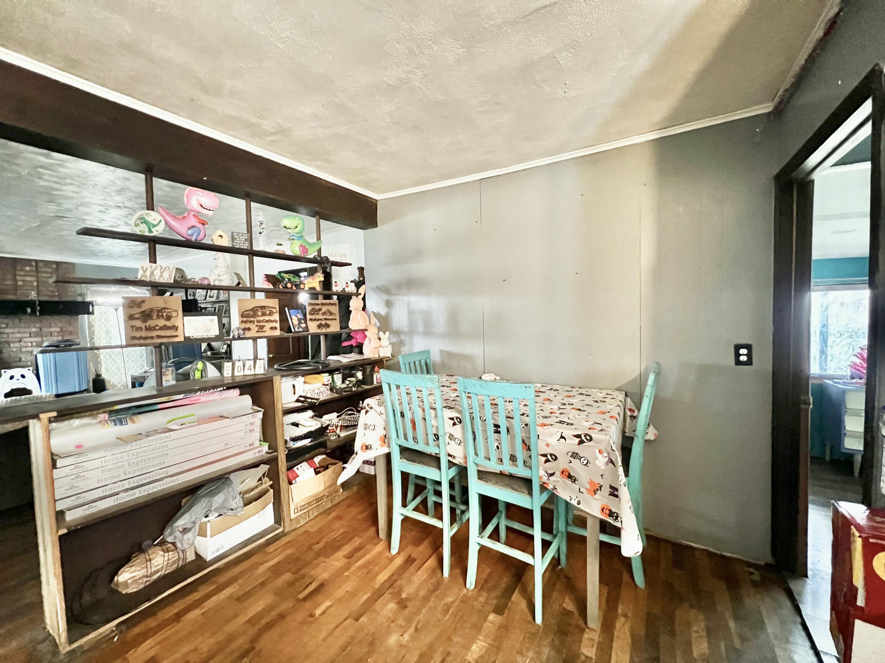 3240 E Reading Road E Property Photo 22