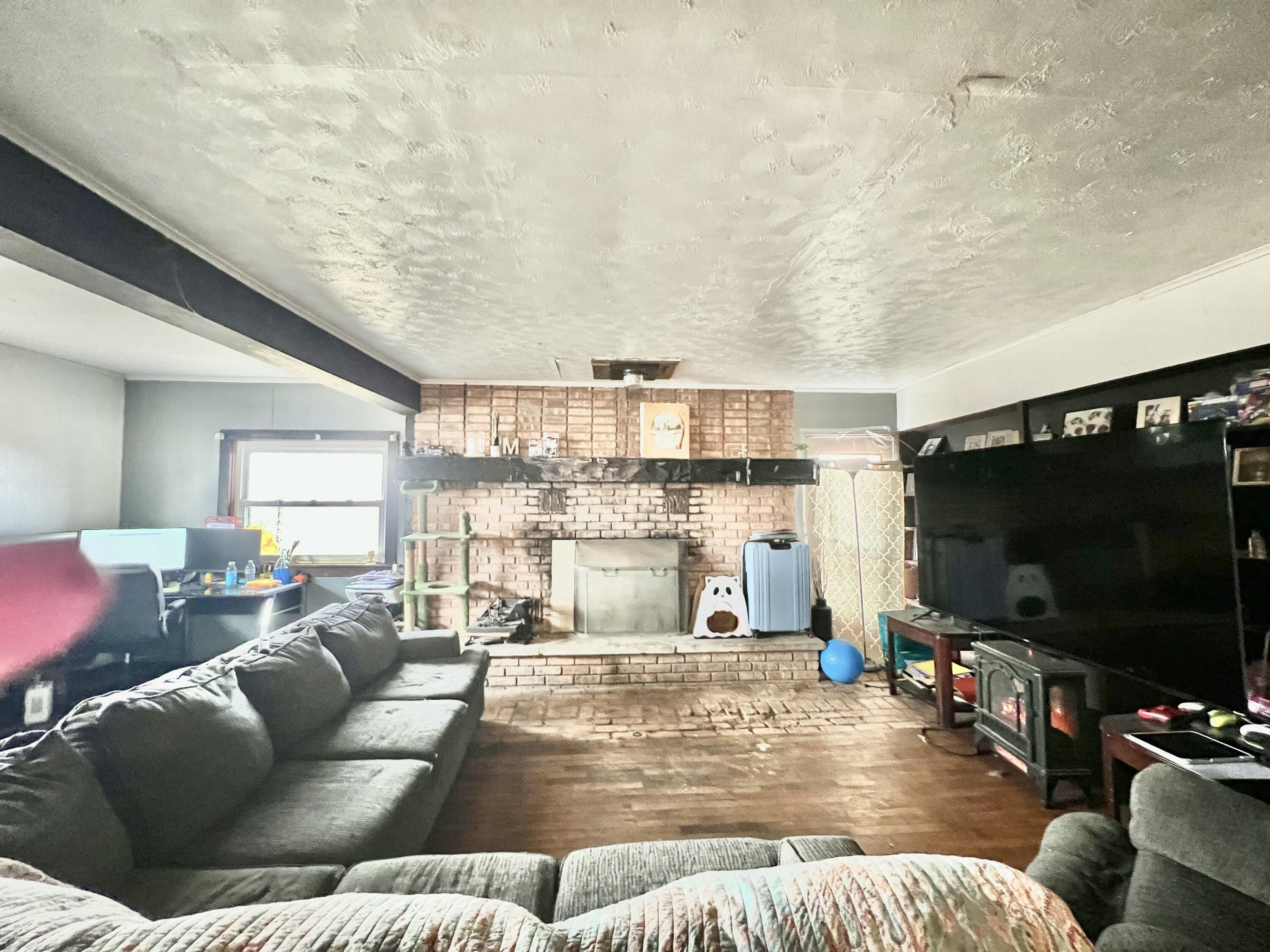 3240 E Reading Road E Property Photo 29