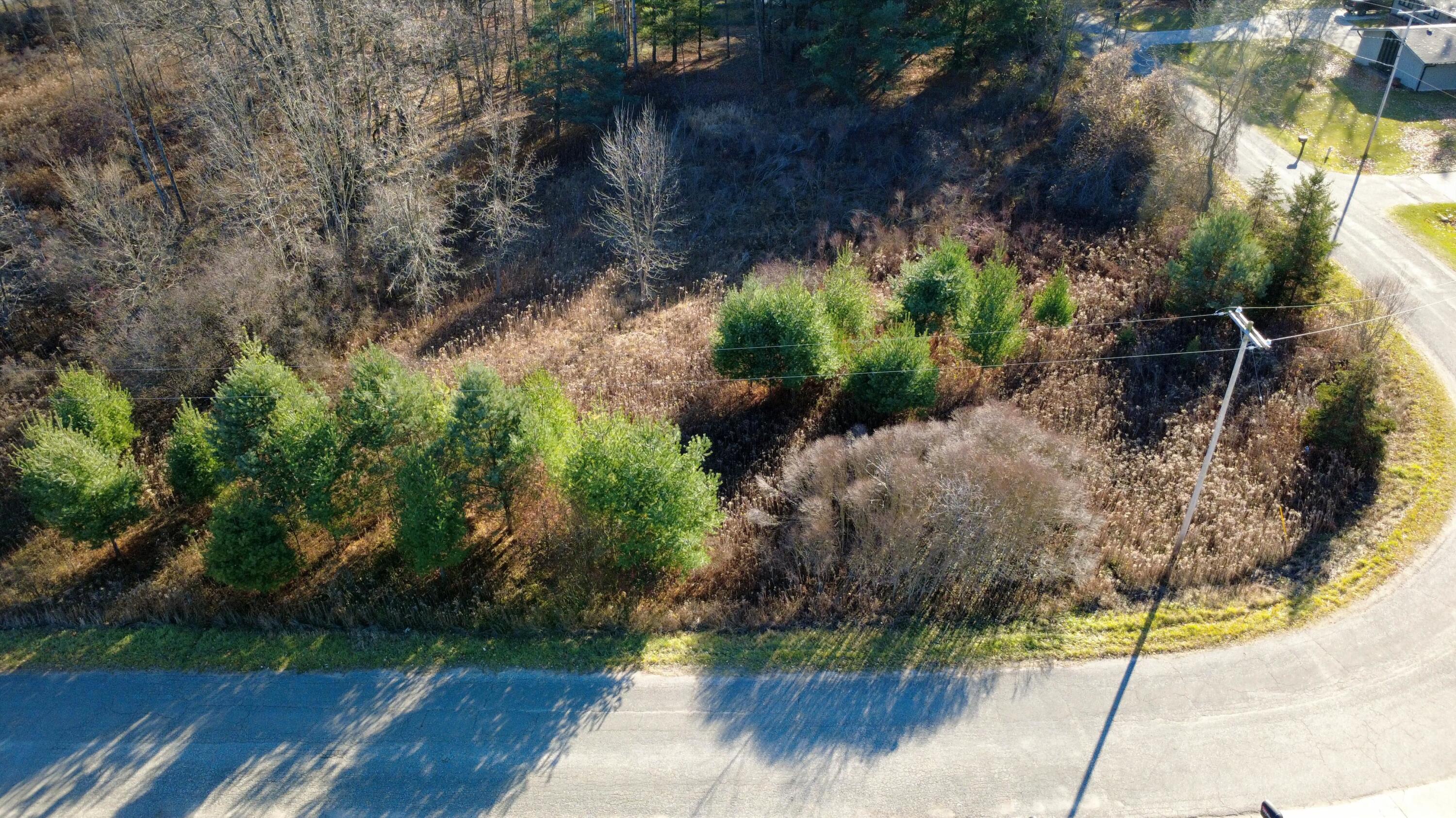 Edgewood Drive Property Photo 1