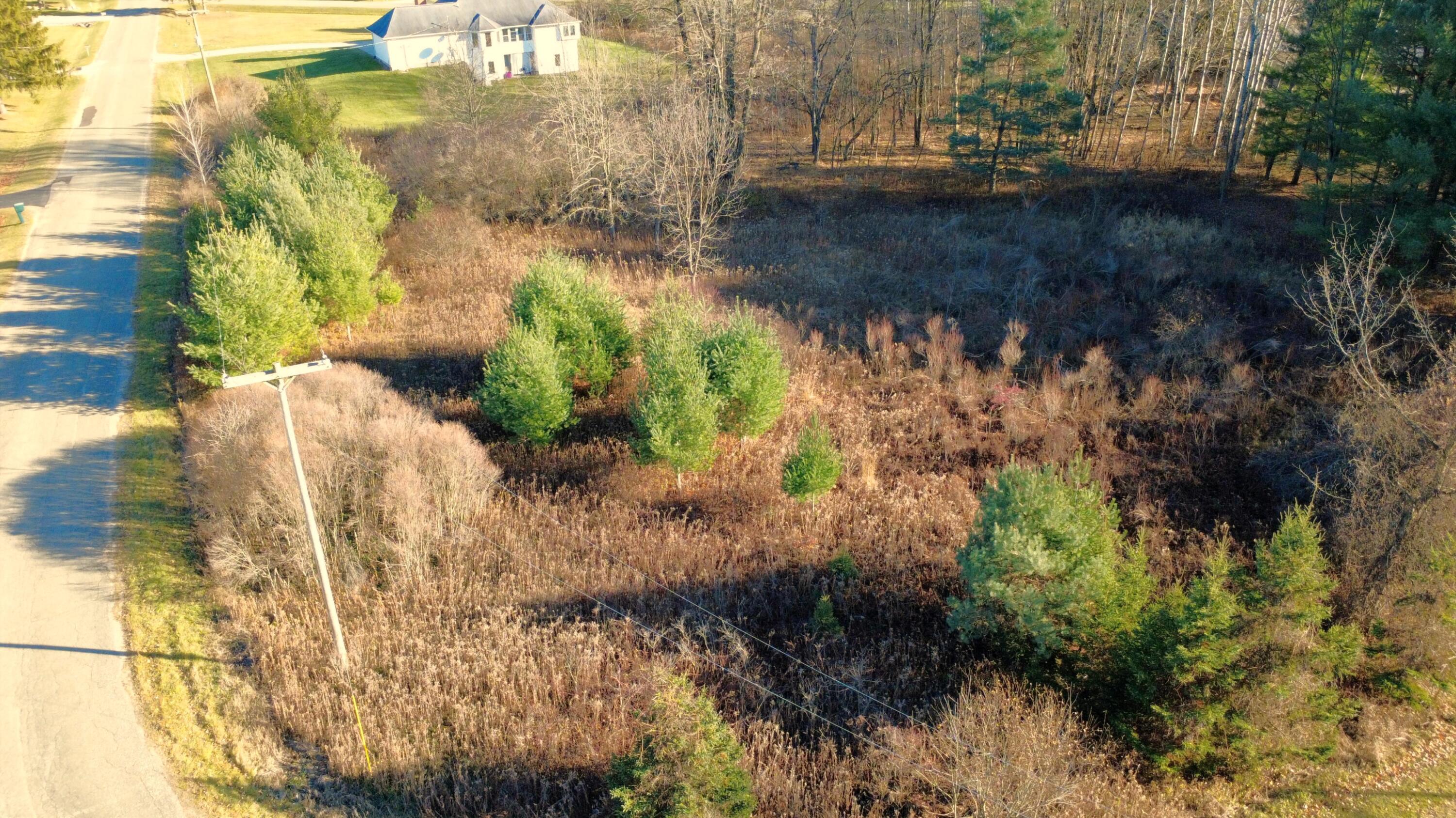 Edgewood Drive Property Photo 2