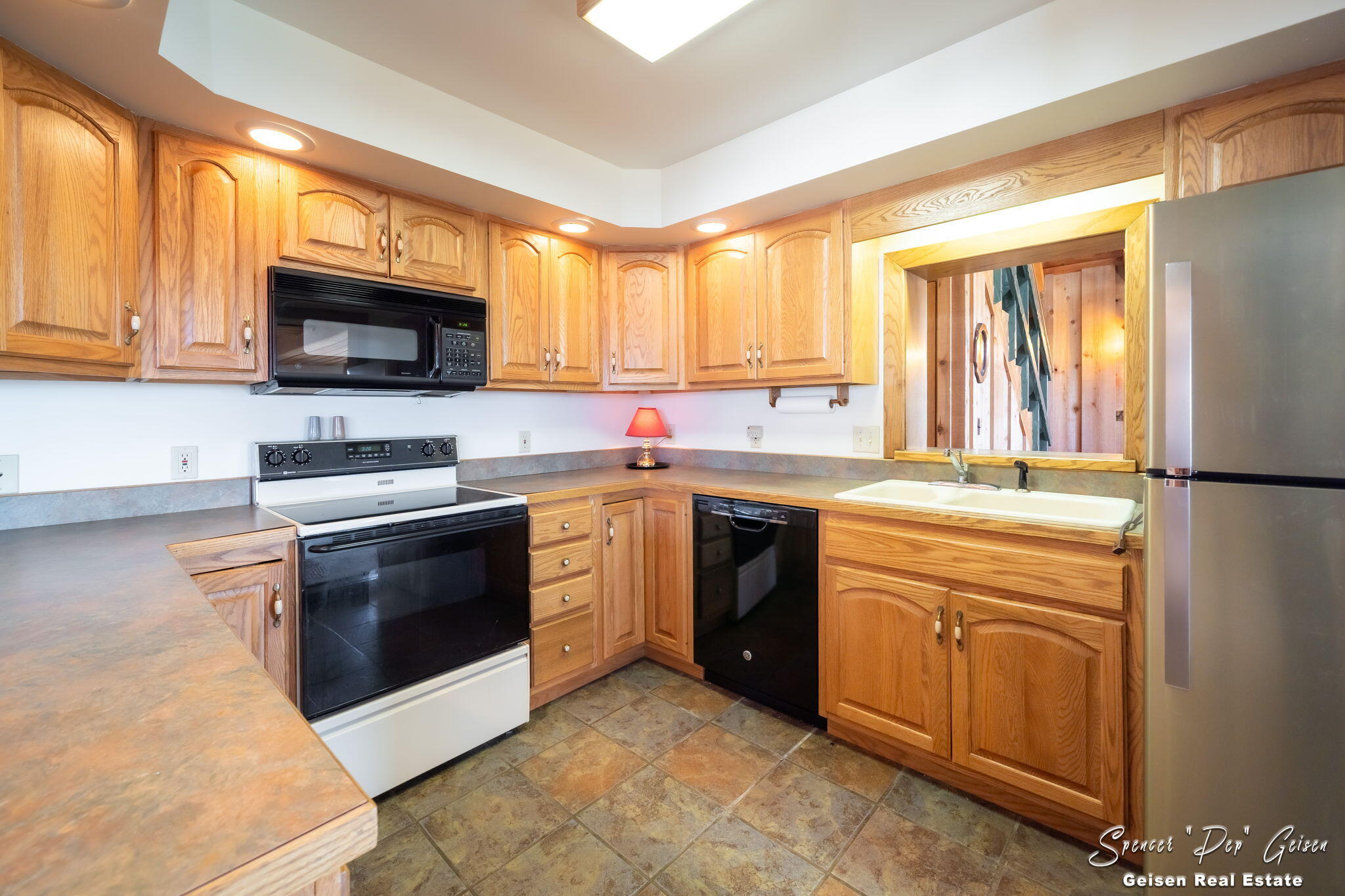 8591 Hidden Trail Property Photo 19