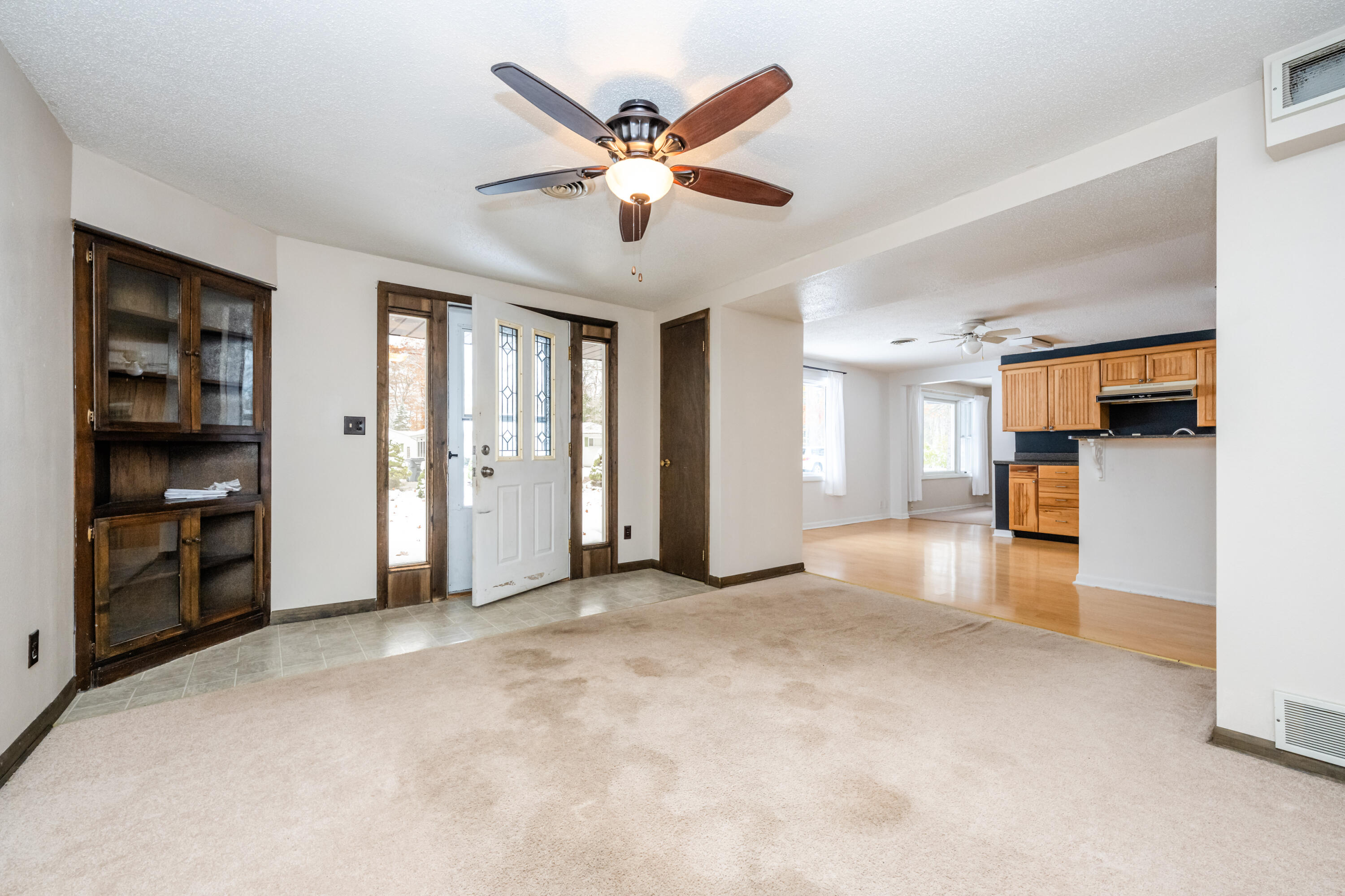 5081 Woodward Avenue Property Photo 8