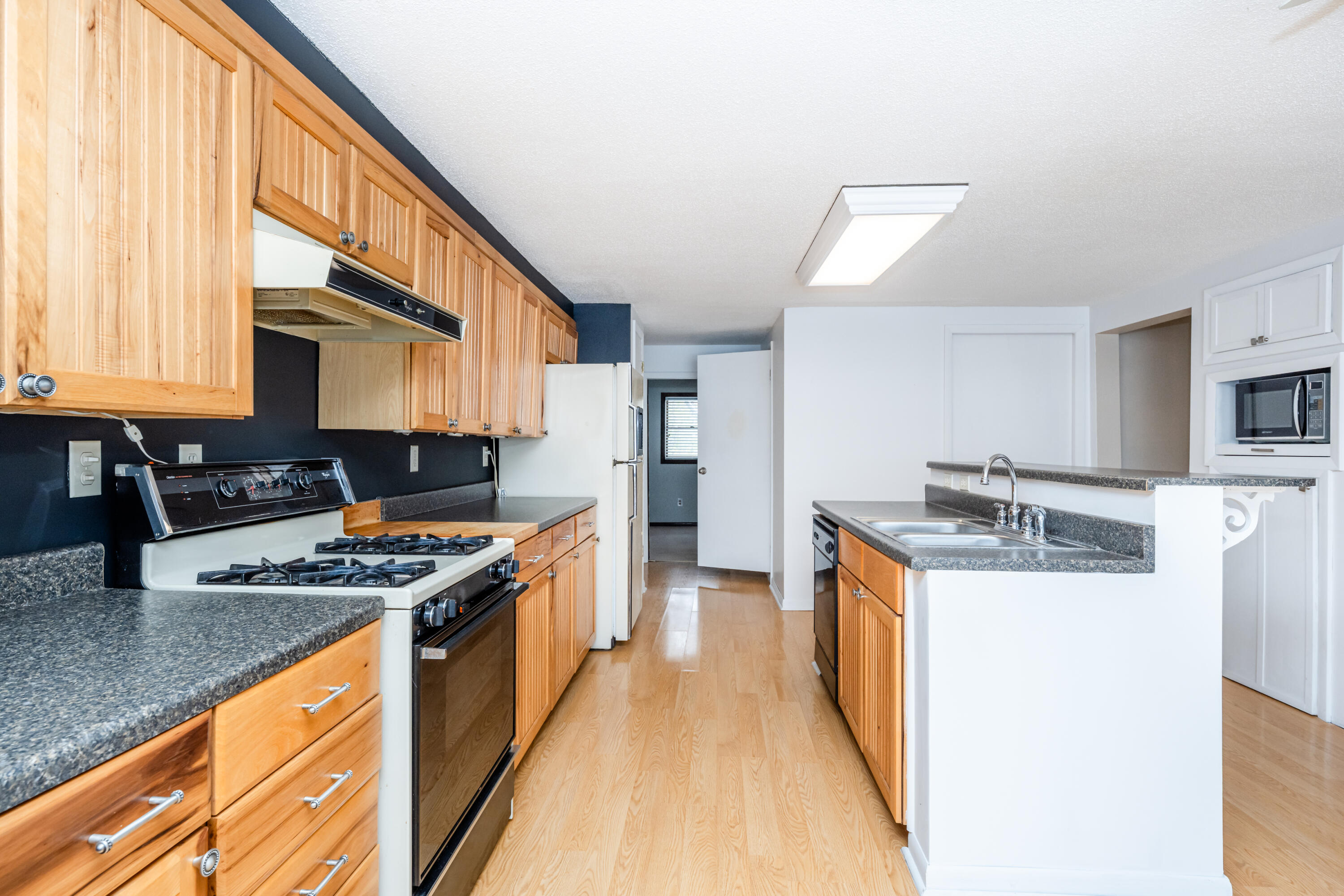 5081 Woodward Avenue Property Photo 10