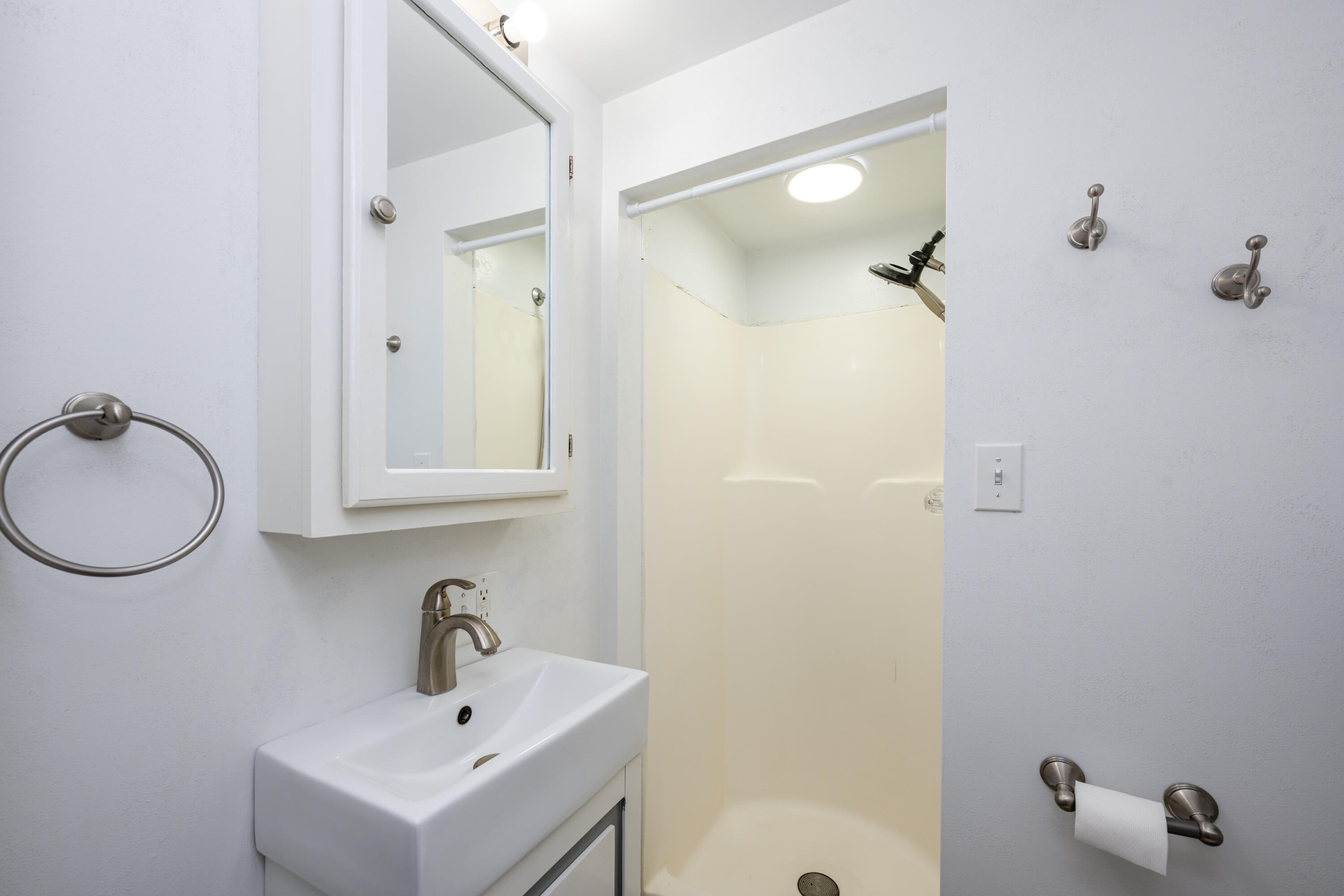 5081 Woodward Avenue Property Photo 20