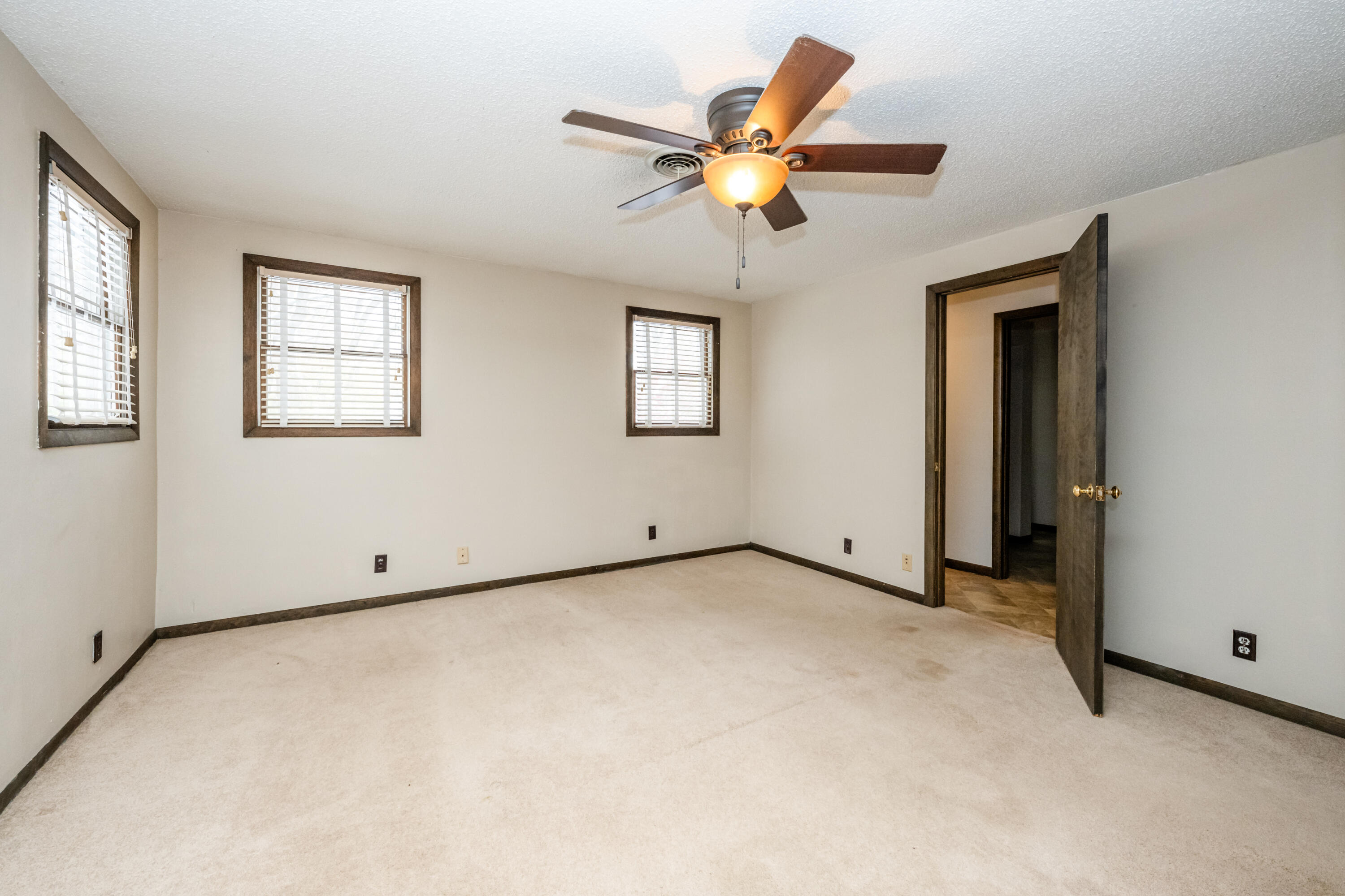 5081 Woodward Avenue Property Photo 24