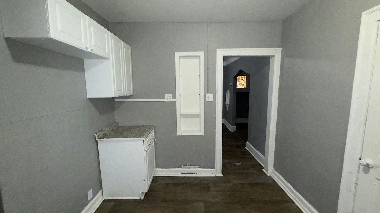 15887 Lauder Street Property Photo 5