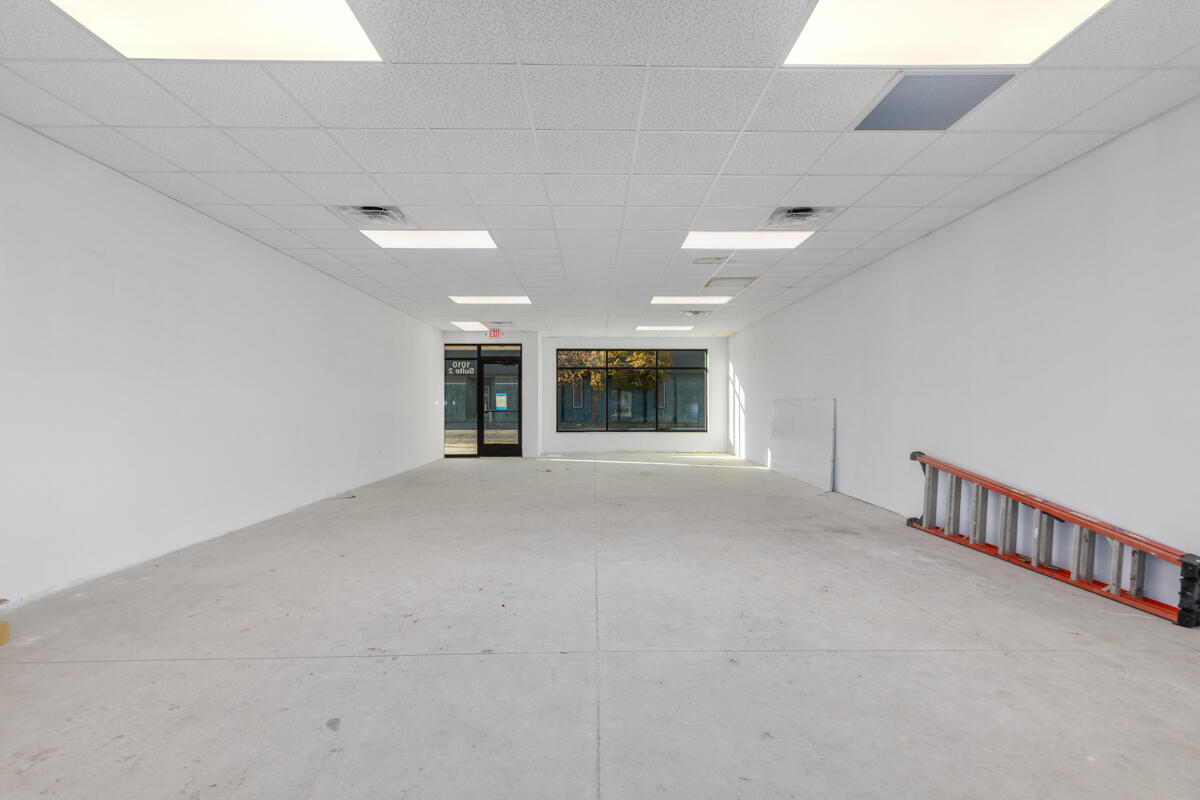 1010 Cesar E Chavez Avenue Sw Property Photo 6