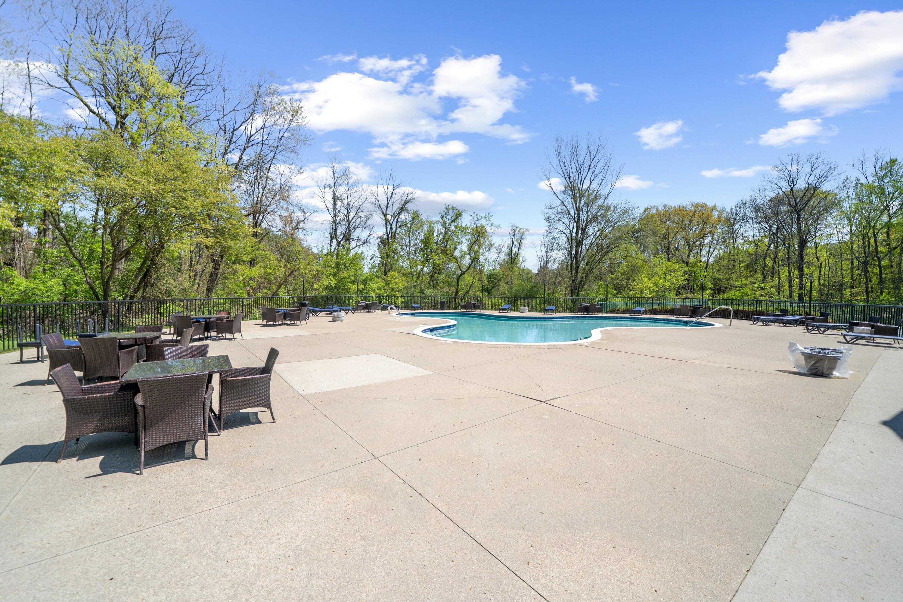 7288 Danbrooke Court Property Photo 3
