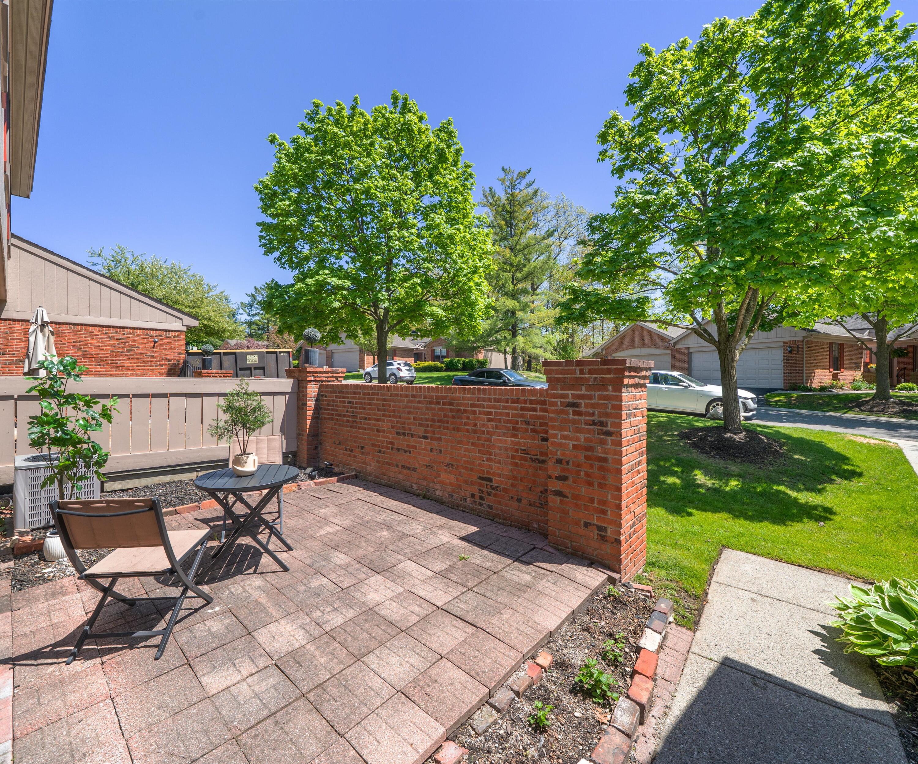 7288 Danbrooke Court Property Photo 31