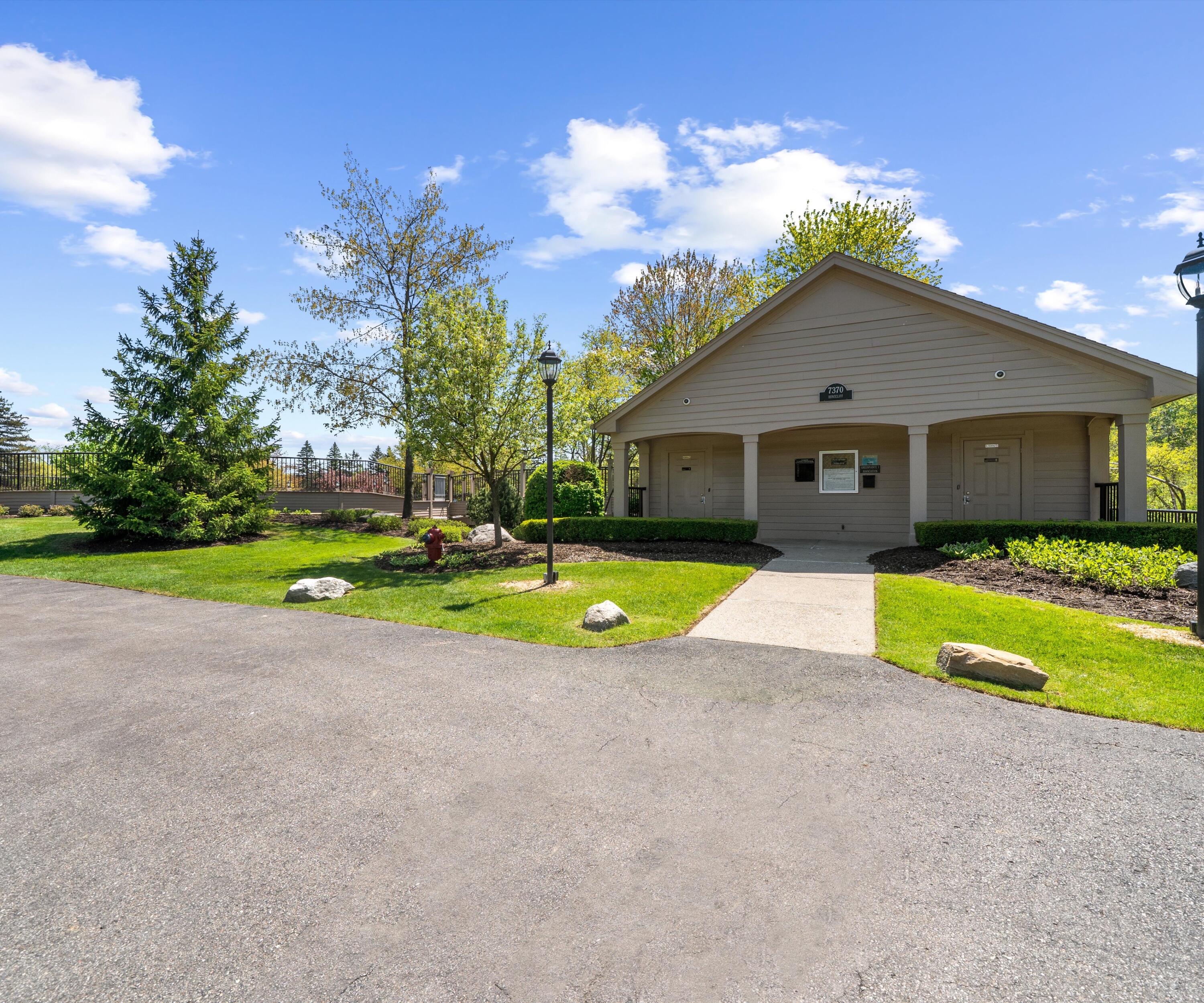 7288 Danbrooke Court Property Photo 32