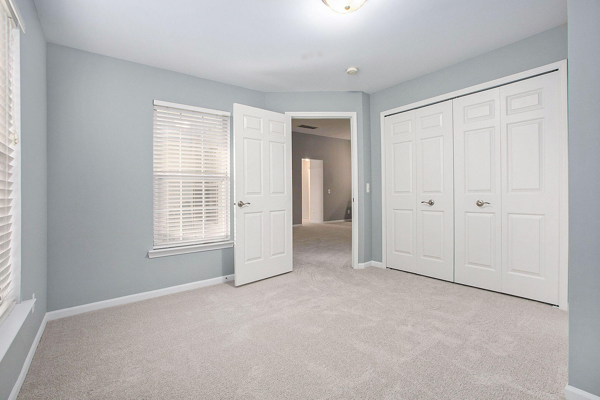 2768 S Knightsbridge Circle Property Photo 17