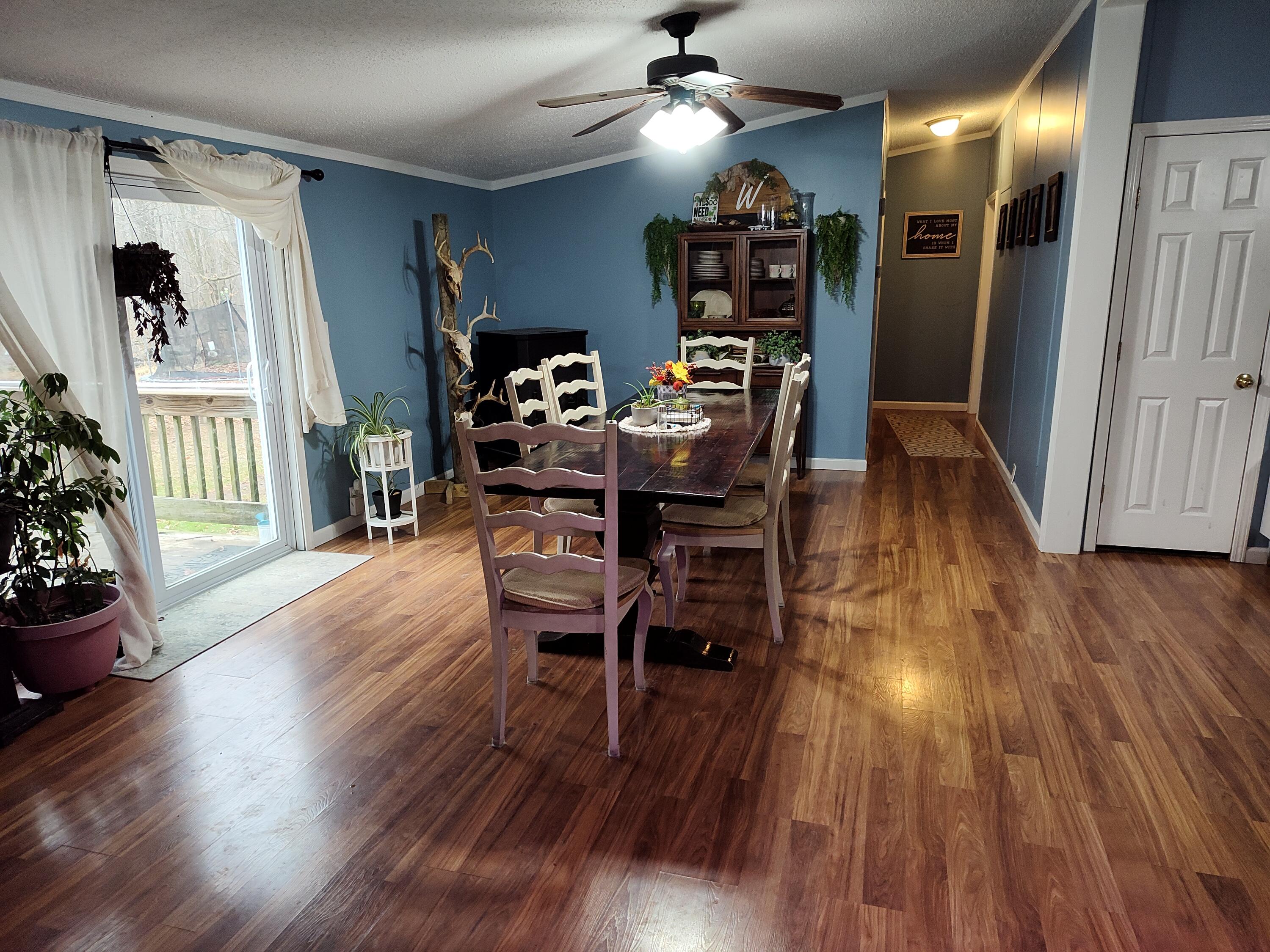 1233 Robinson Road Property Photo 6