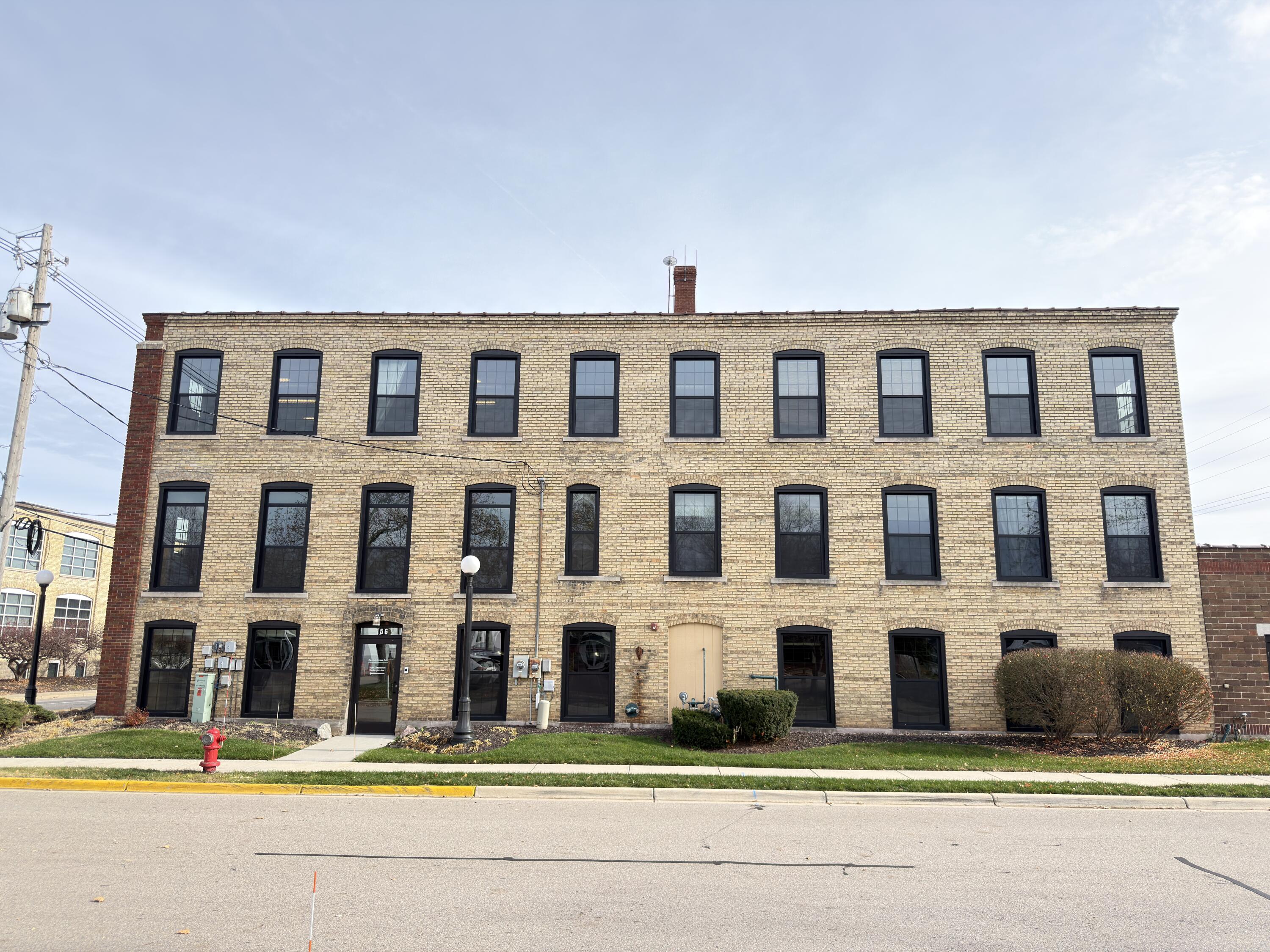 160 W Washington Avenue C Property Photo 25