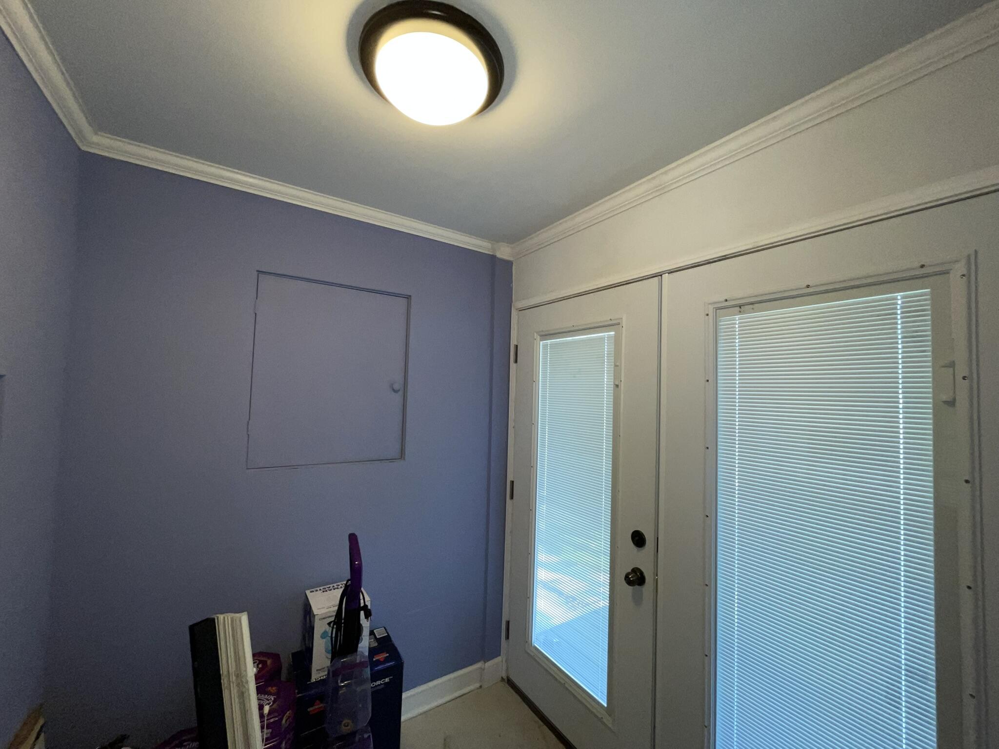 623 N State Street Property Photo 24