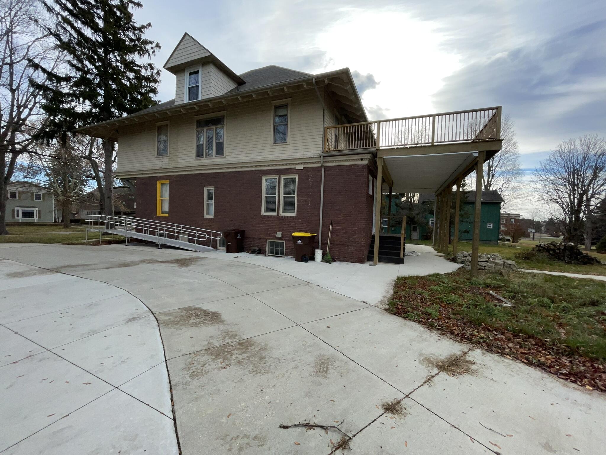 623 N State Street Property Photo 66
