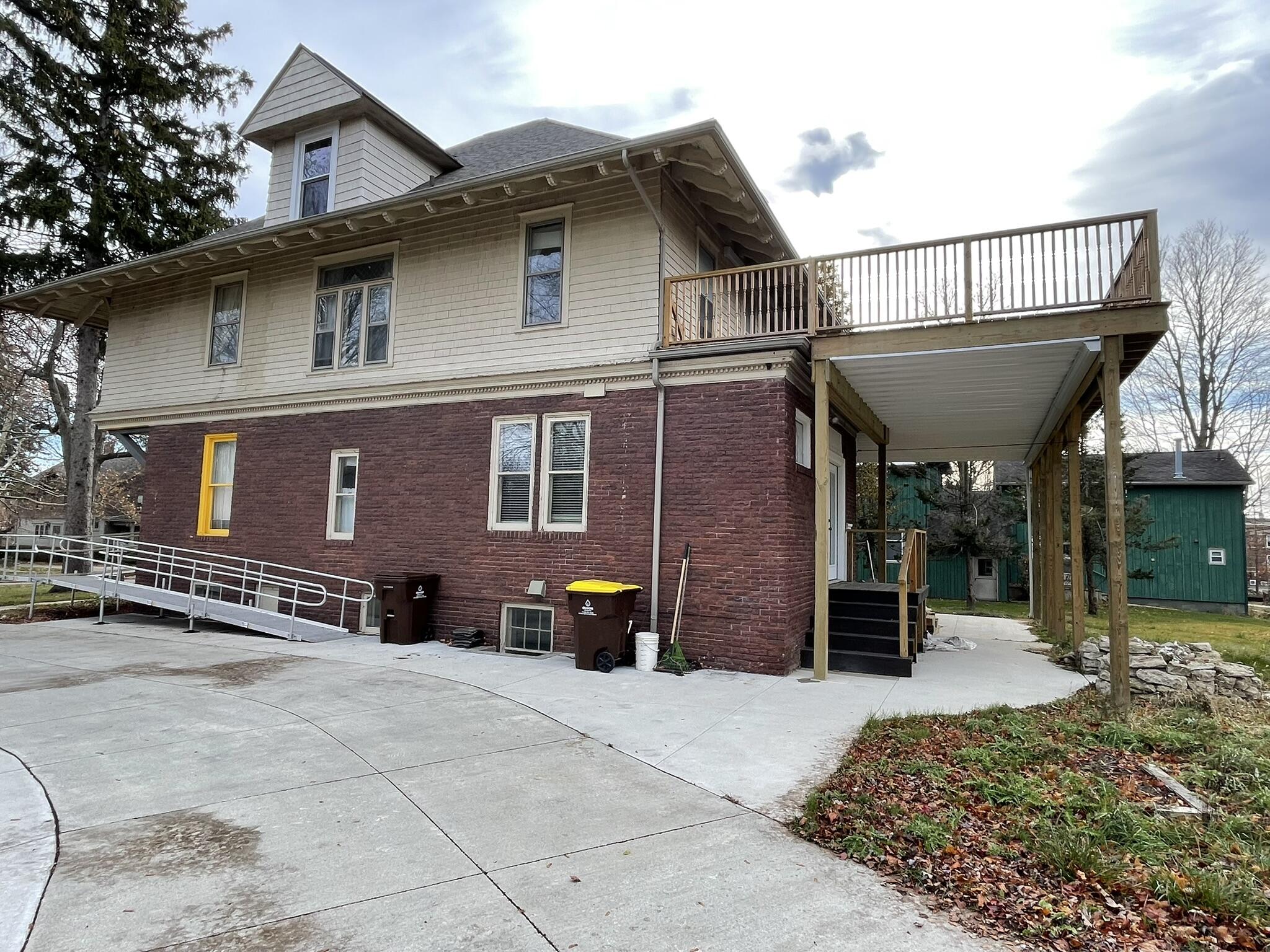 623 N State Street Property Photo 67
