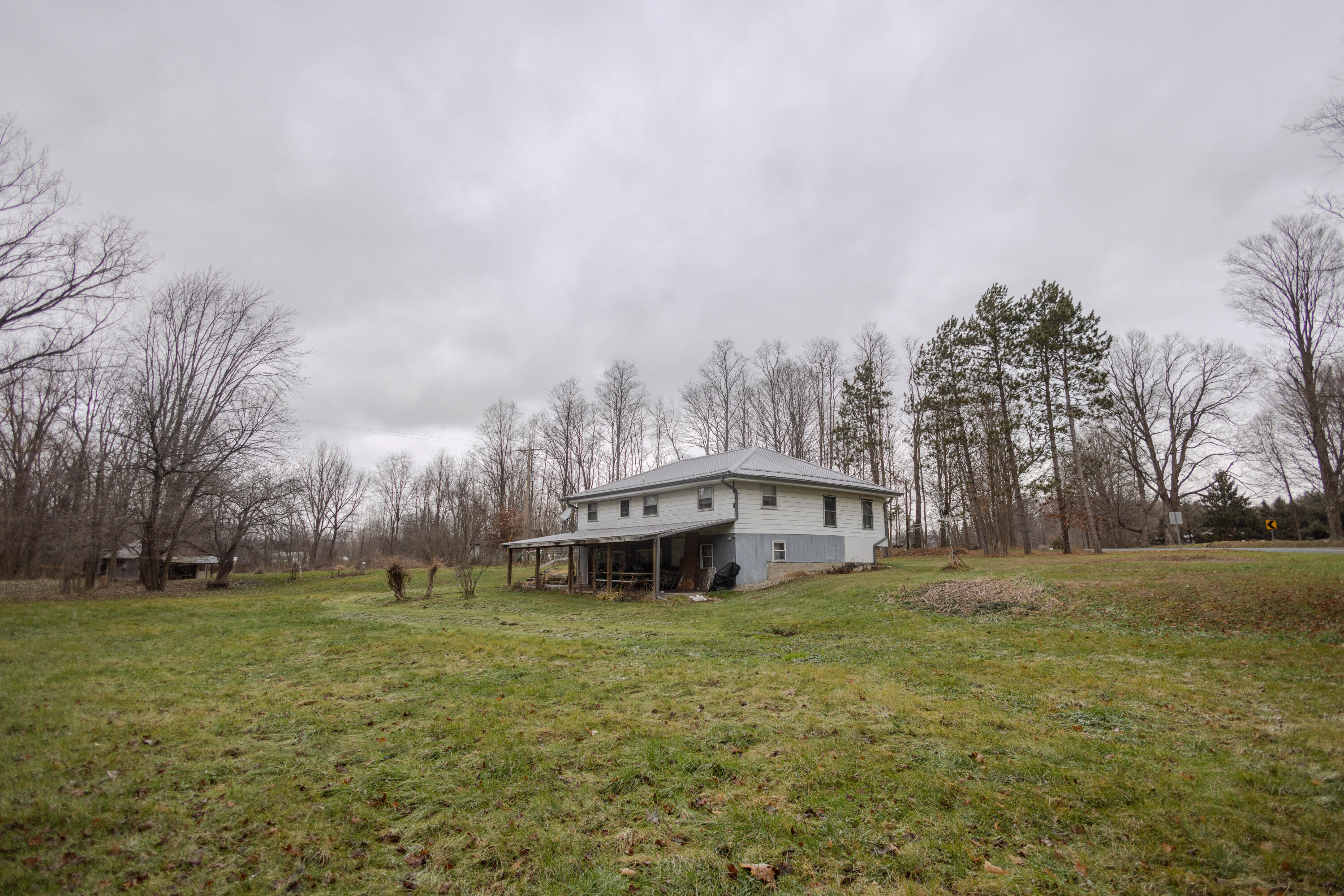 11102 S 34th Street Property Photo 5