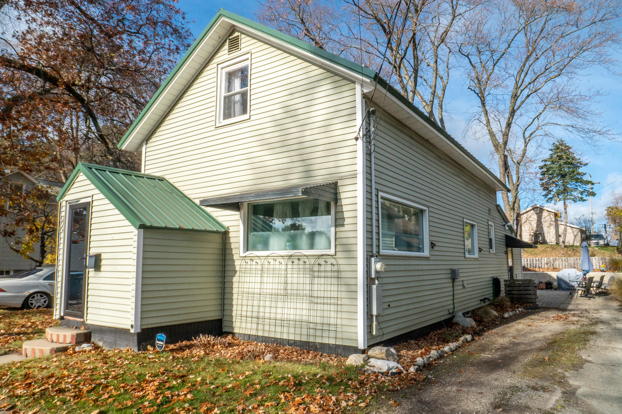 274 6th Avenue Property Photo 1