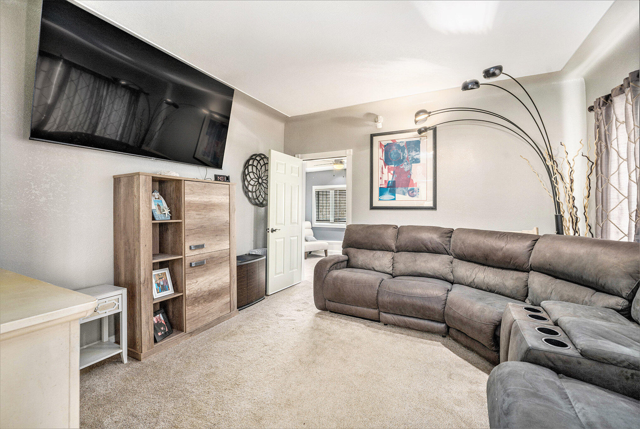 722 River Road Property Photo 13