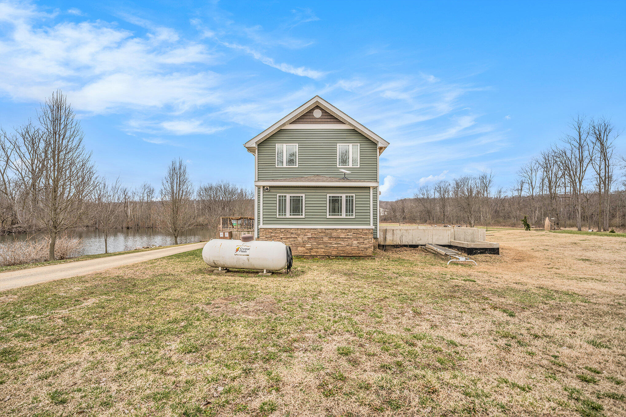 722 River Road Property Photo 22