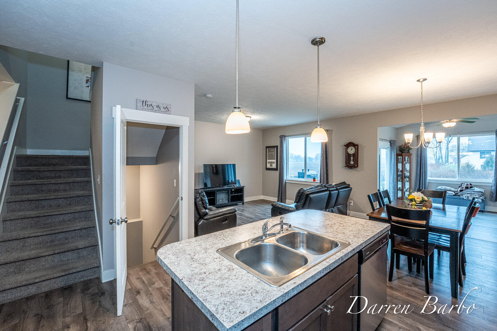 3684 Merriville Court Property Photo 5