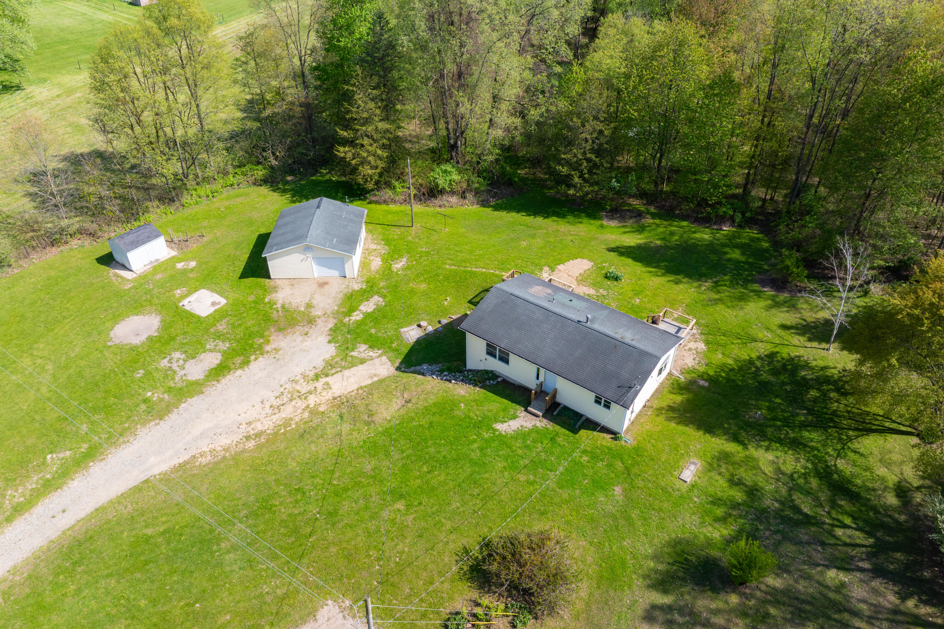 1707 W Bristol Road Property Photo 3