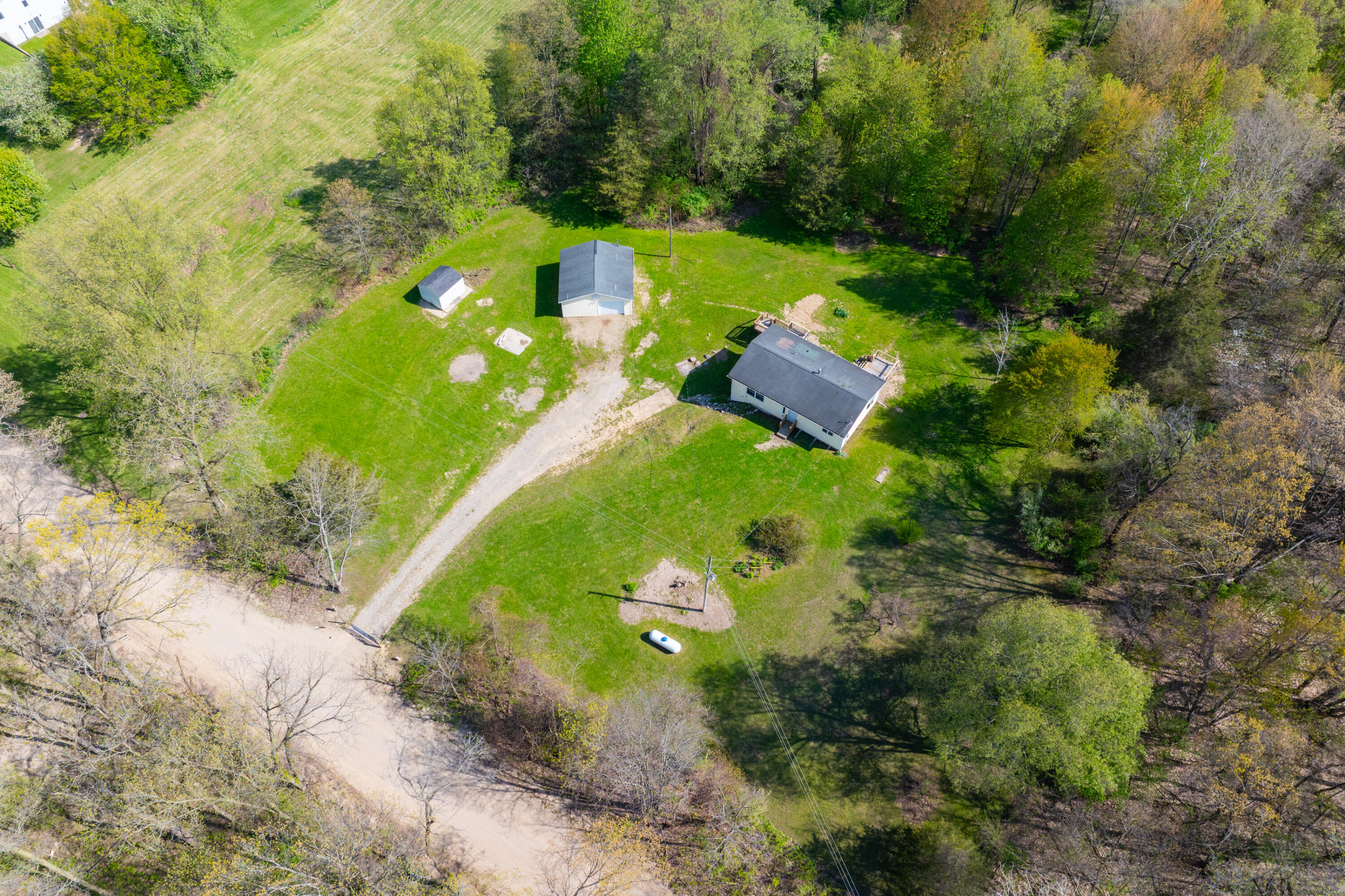1707 W Bristol Road Property Photo 4