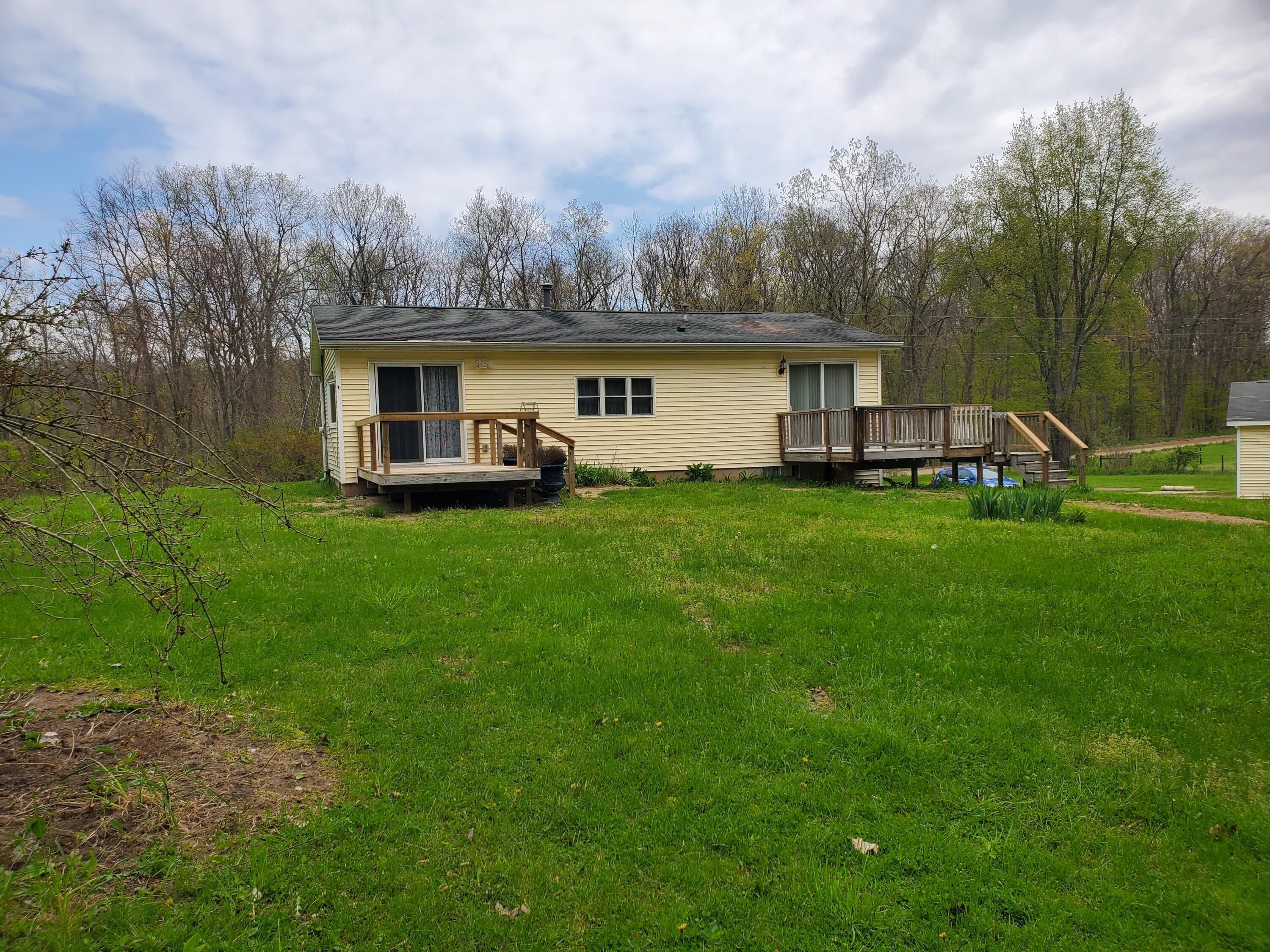 1707 W Bristol Road Property Photo 9