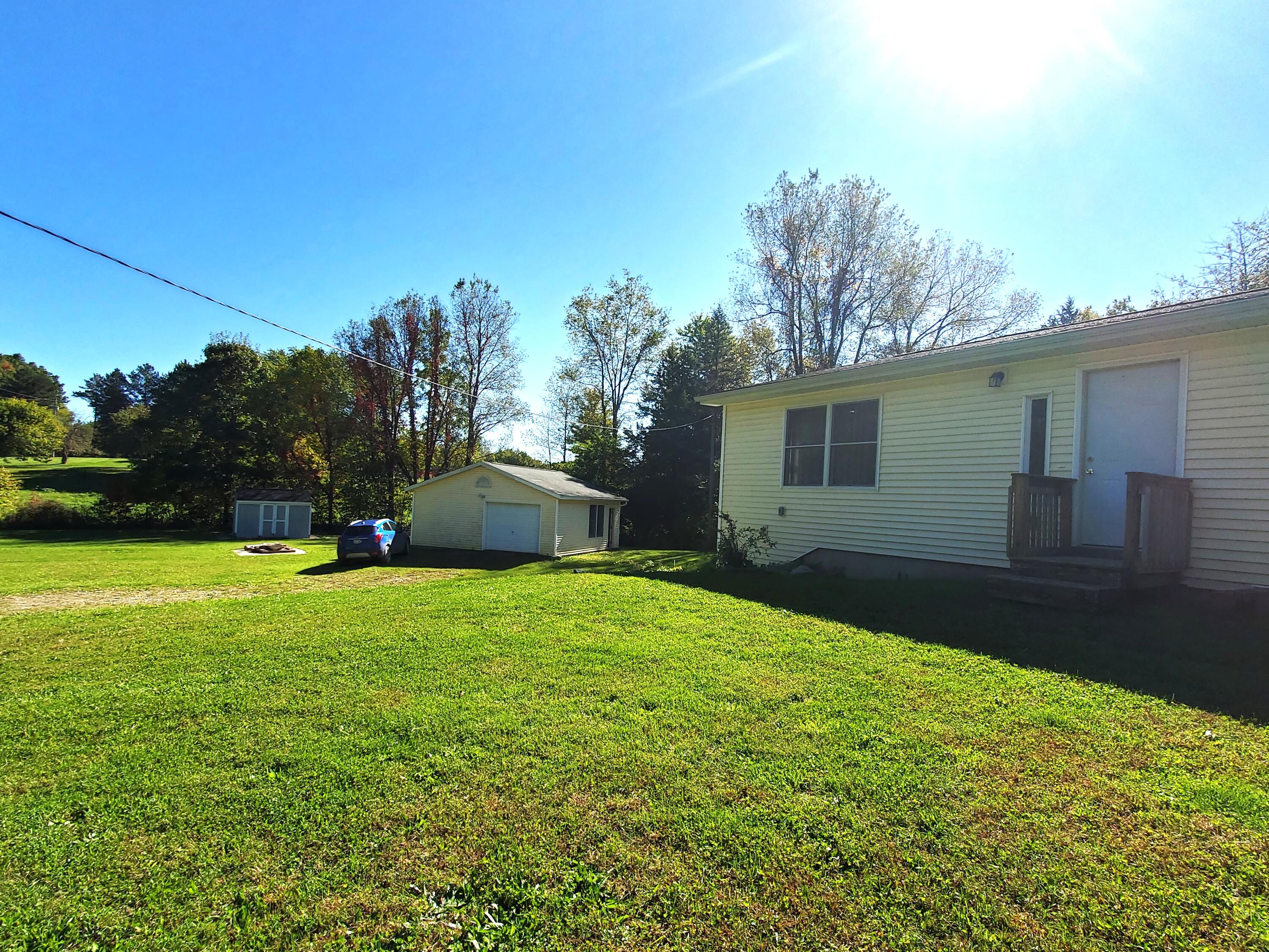 1707 W Bristol Road Property Photo 10