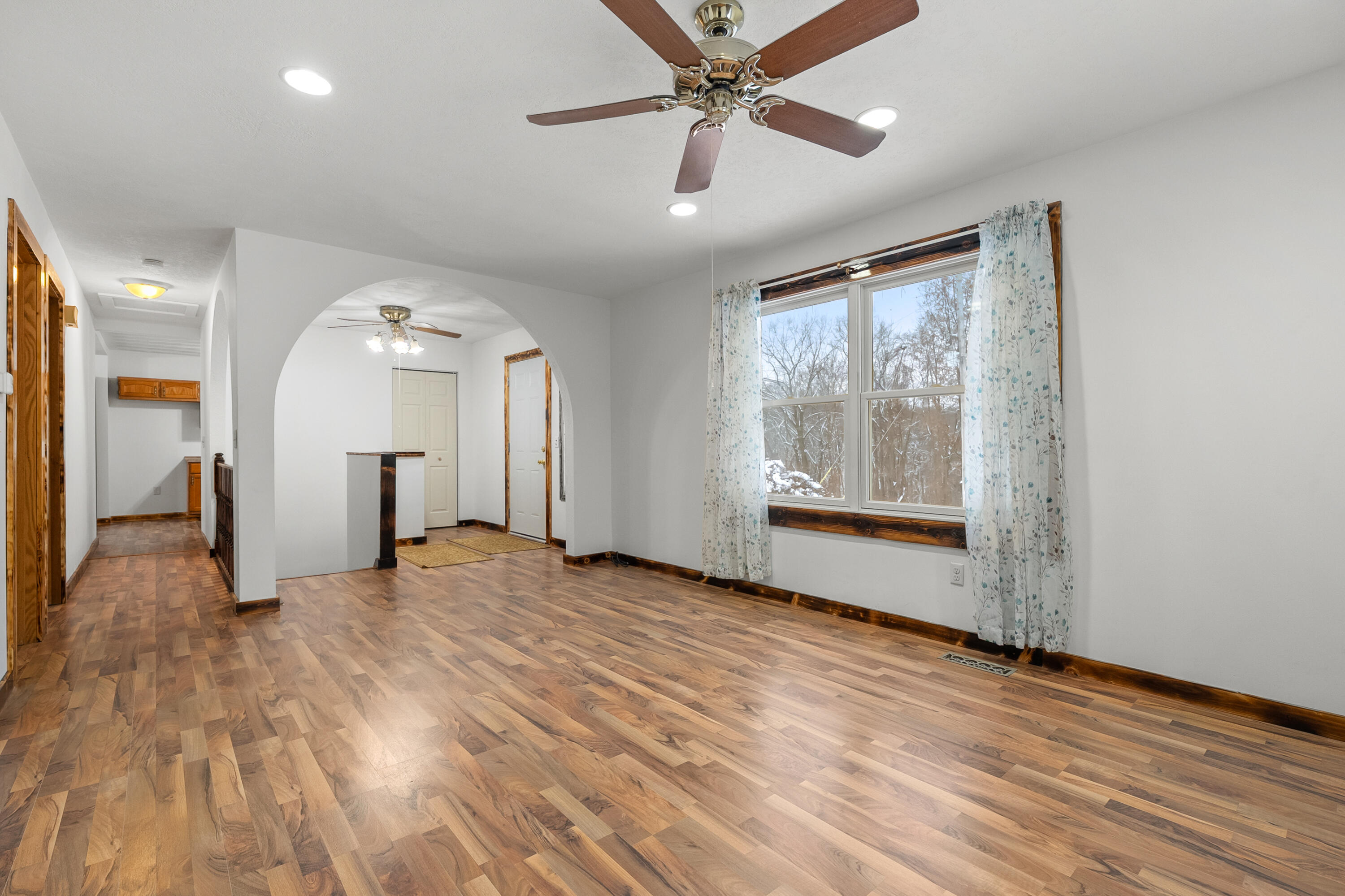 1707 W Bristol Road Property Photo 27