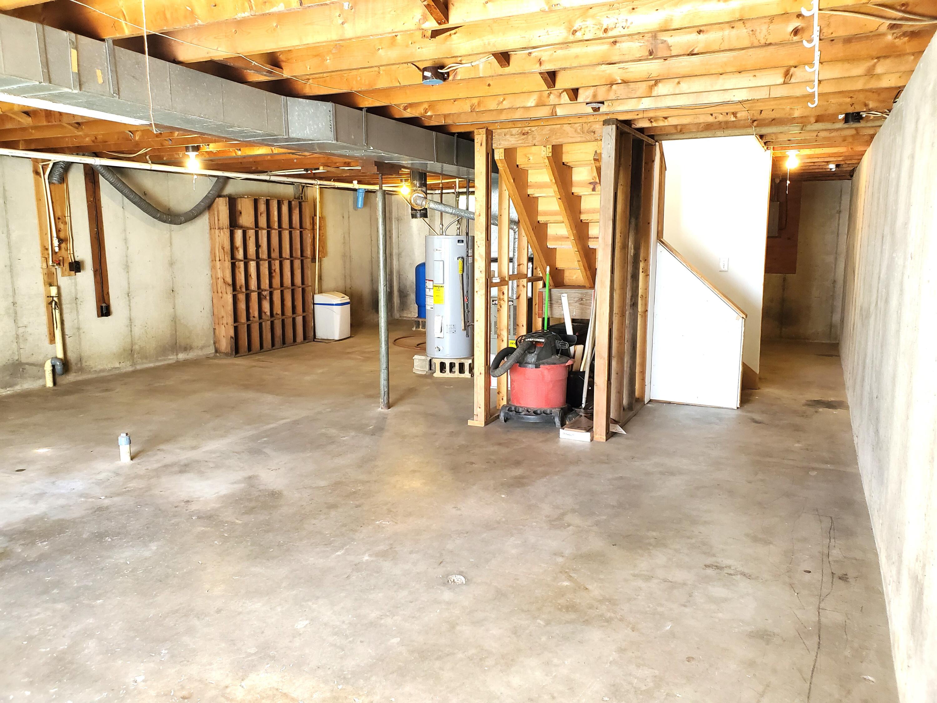 1707 W Bristol Road Property Photo 44