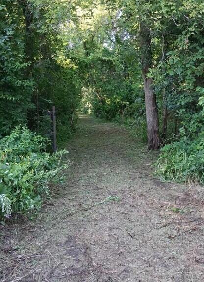 2610 N Wixom Road Property Photo 6