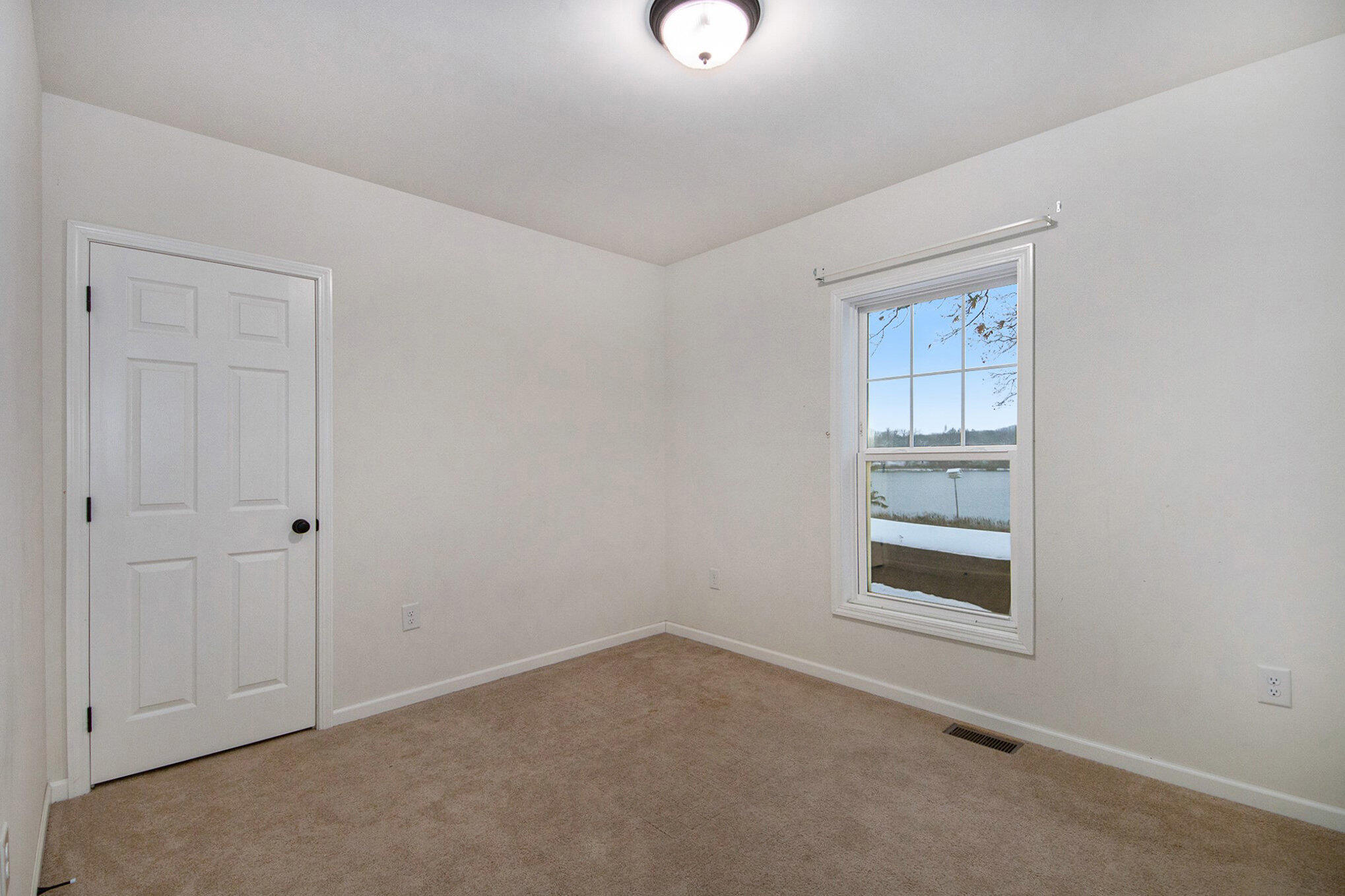 7177 Longview Court Property Photo 24
