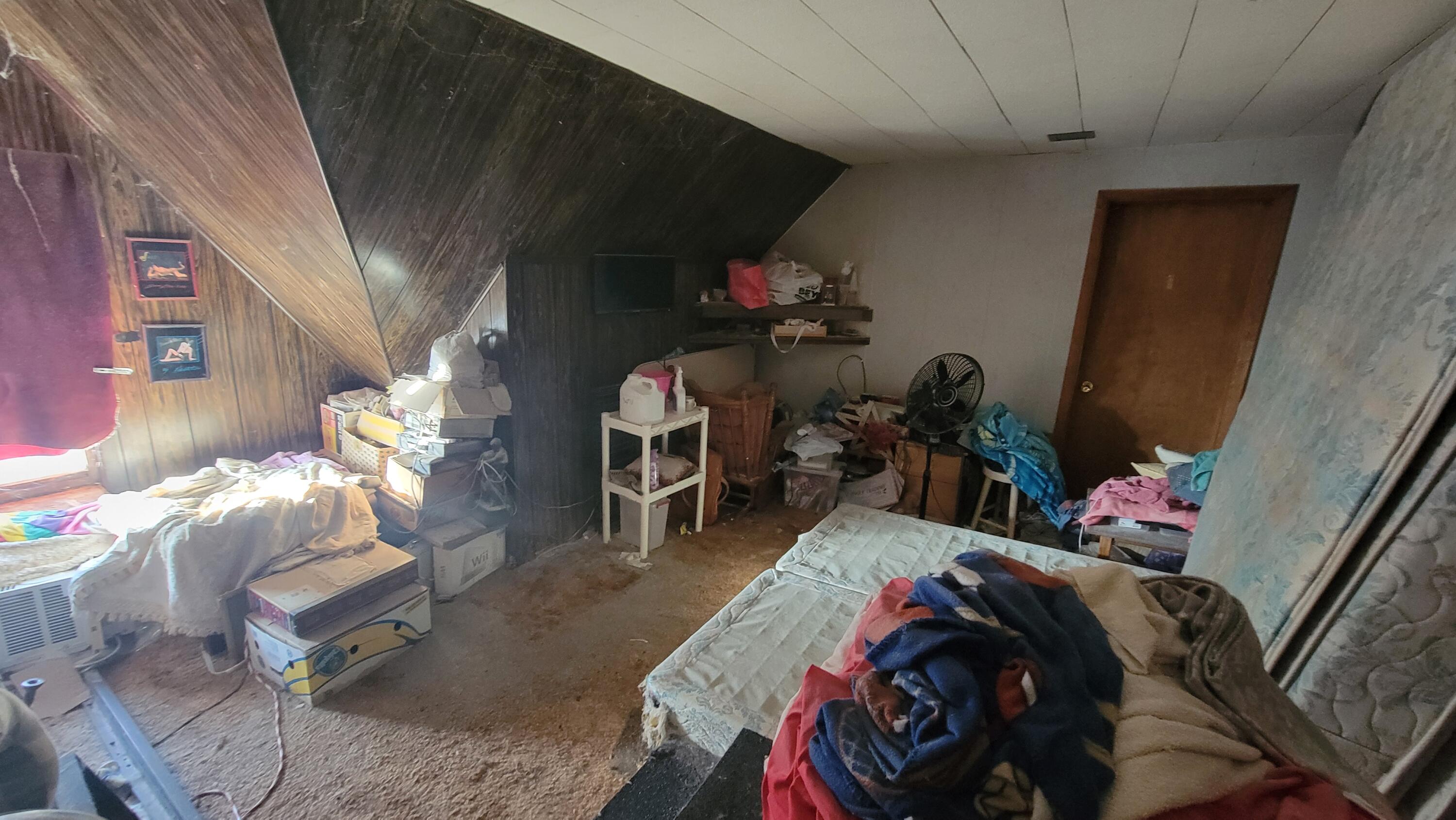 728 E Main Street Property Photo 16
