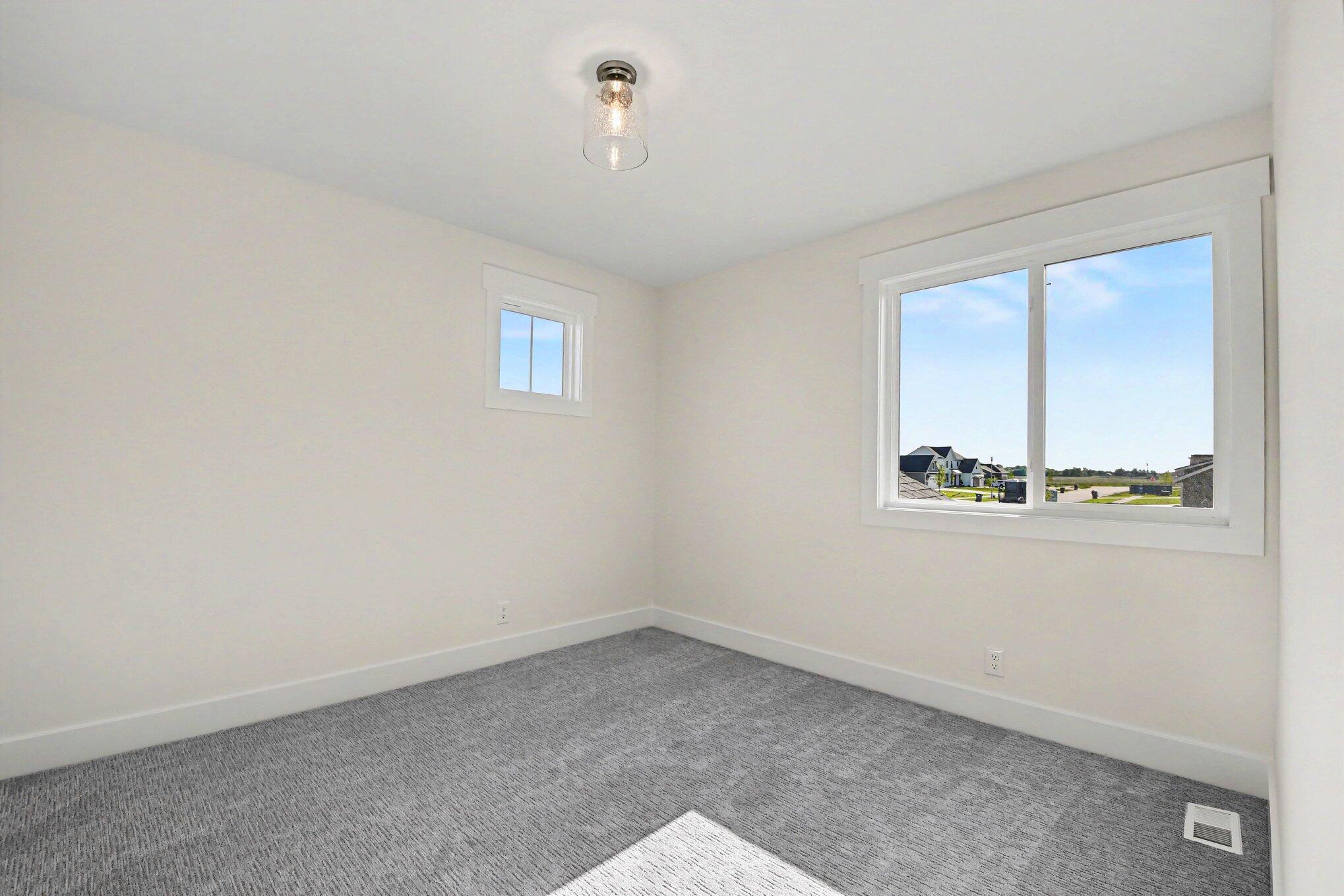 1710 Round Barn Drive Property Photo 15