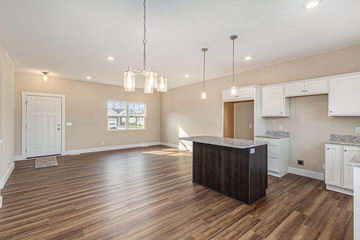 2468 Gray Wolf Way Property Photo 4