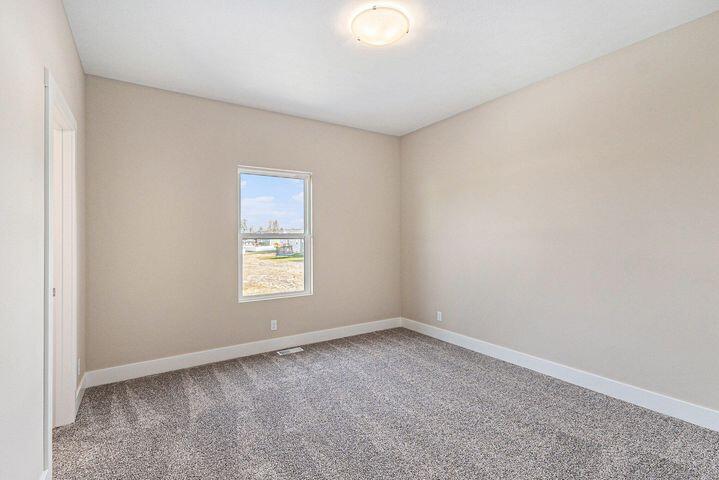 2468 Gray Wolf Way Property Photo 5