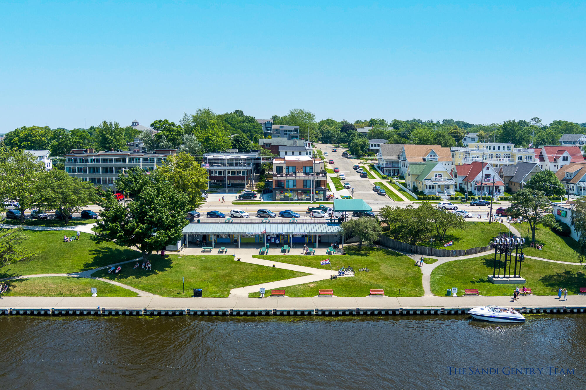 218 S Harbor Drive 202 Property Photo 1