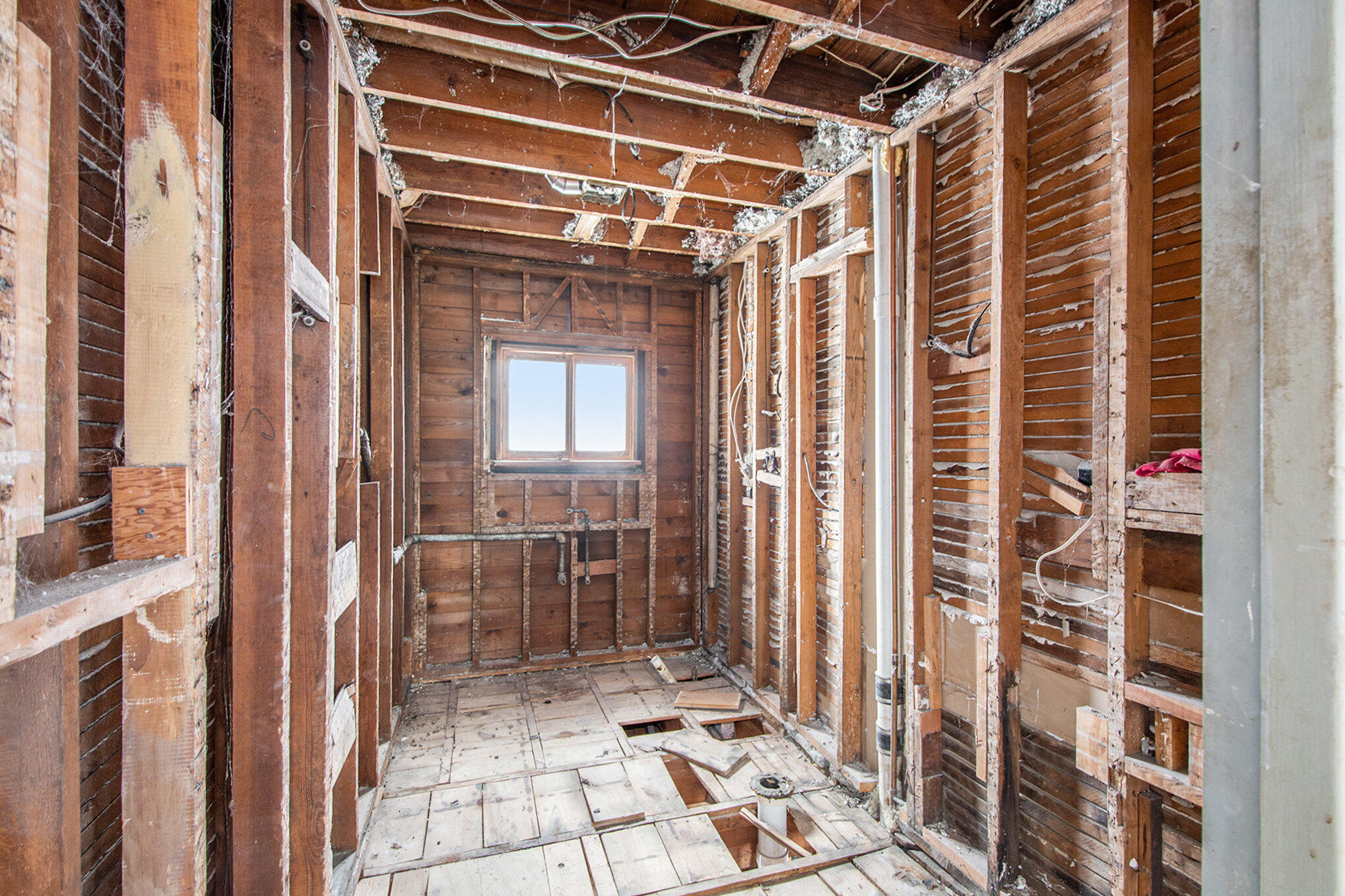 542 A Street Property Photo 29