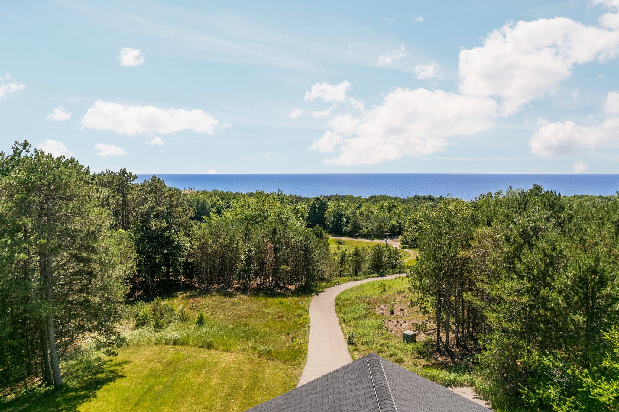 15241 Maxey Road Property Photo 2