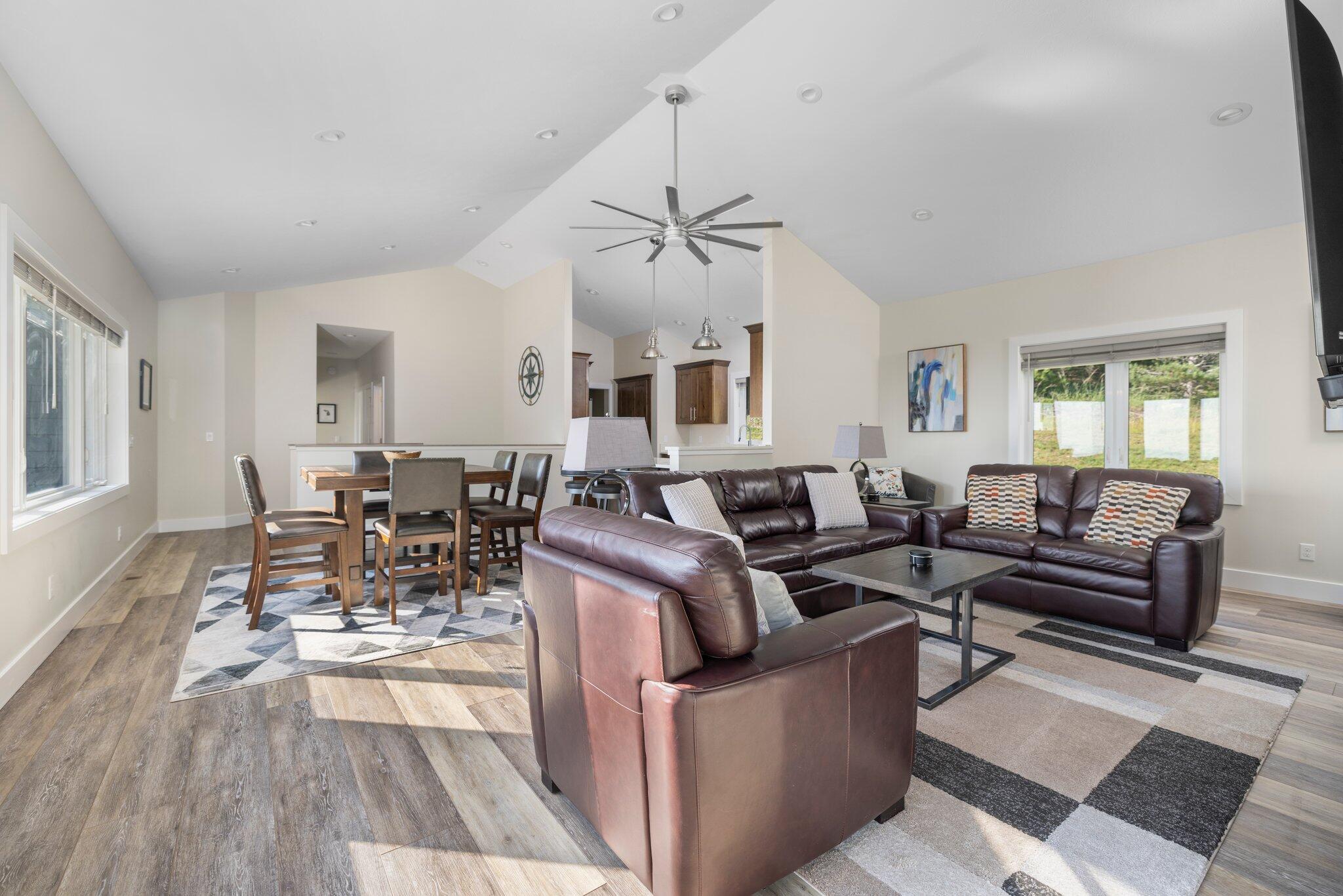15241 Maxey Road Property Photo 30