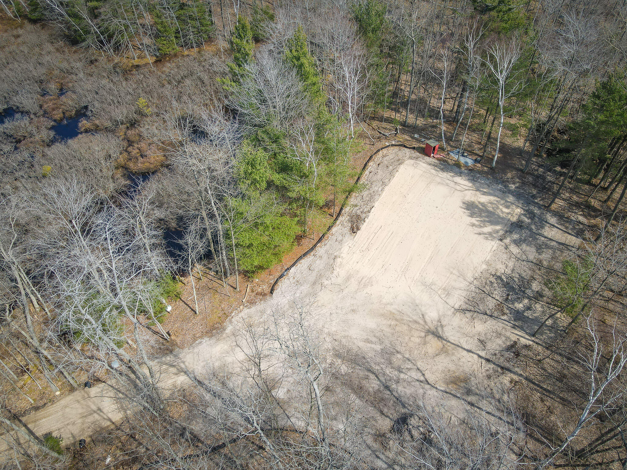 4986 N Ridge Road Property Photo 3