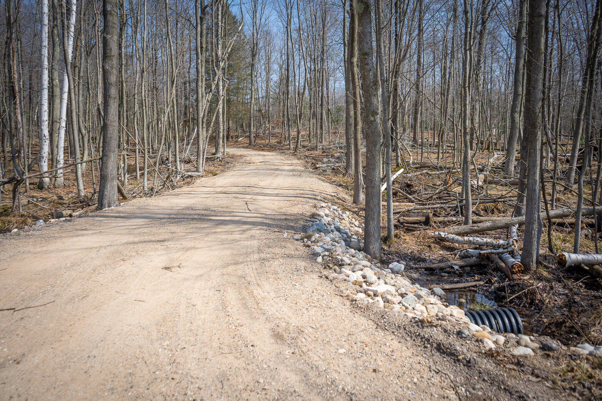 4986 N Ridge Road Property Photo 11