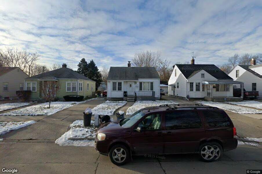 18794 Woodside Street Property Photo 1