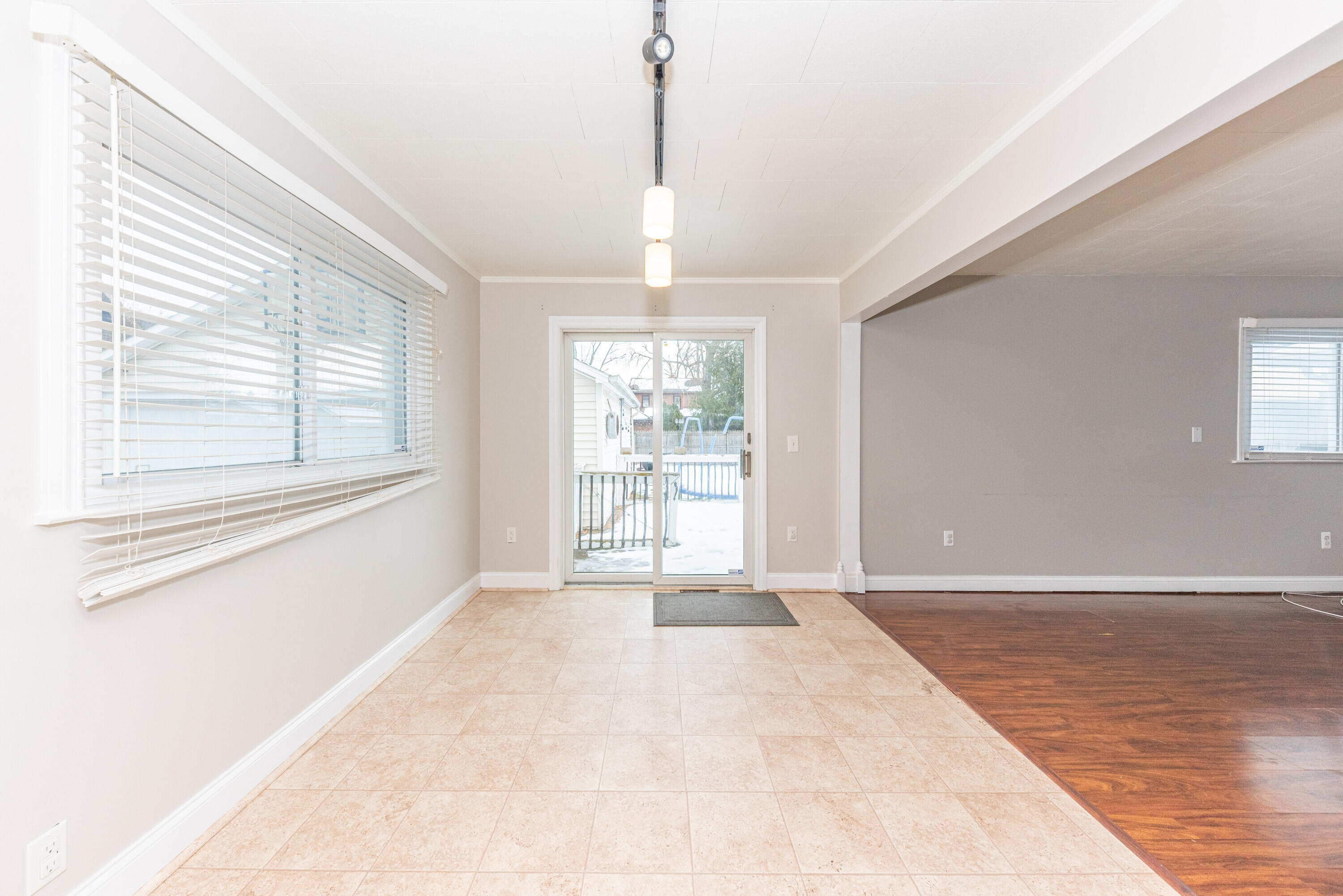 1005 S Wisner Street Property Photo 12