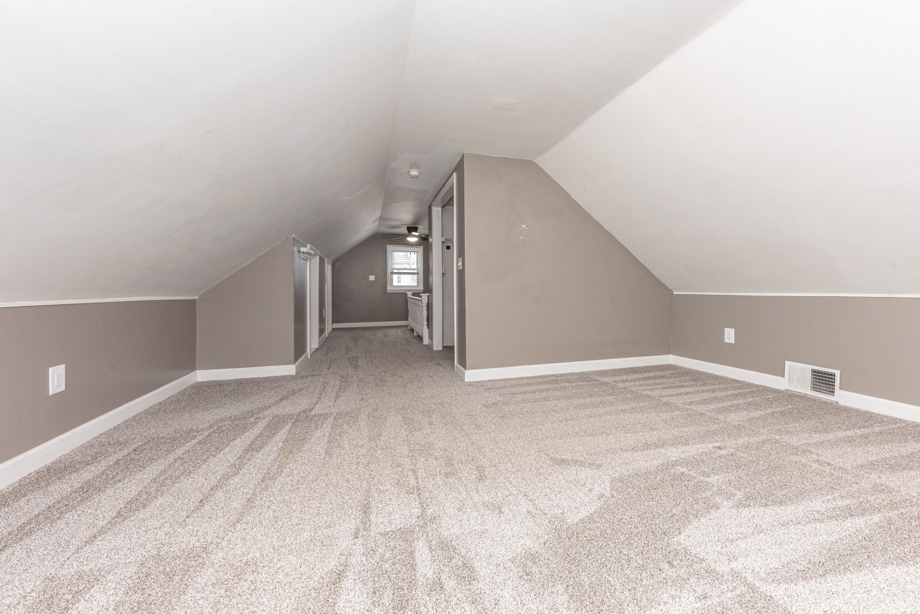 1005 S Wisner Street Property Photo 24